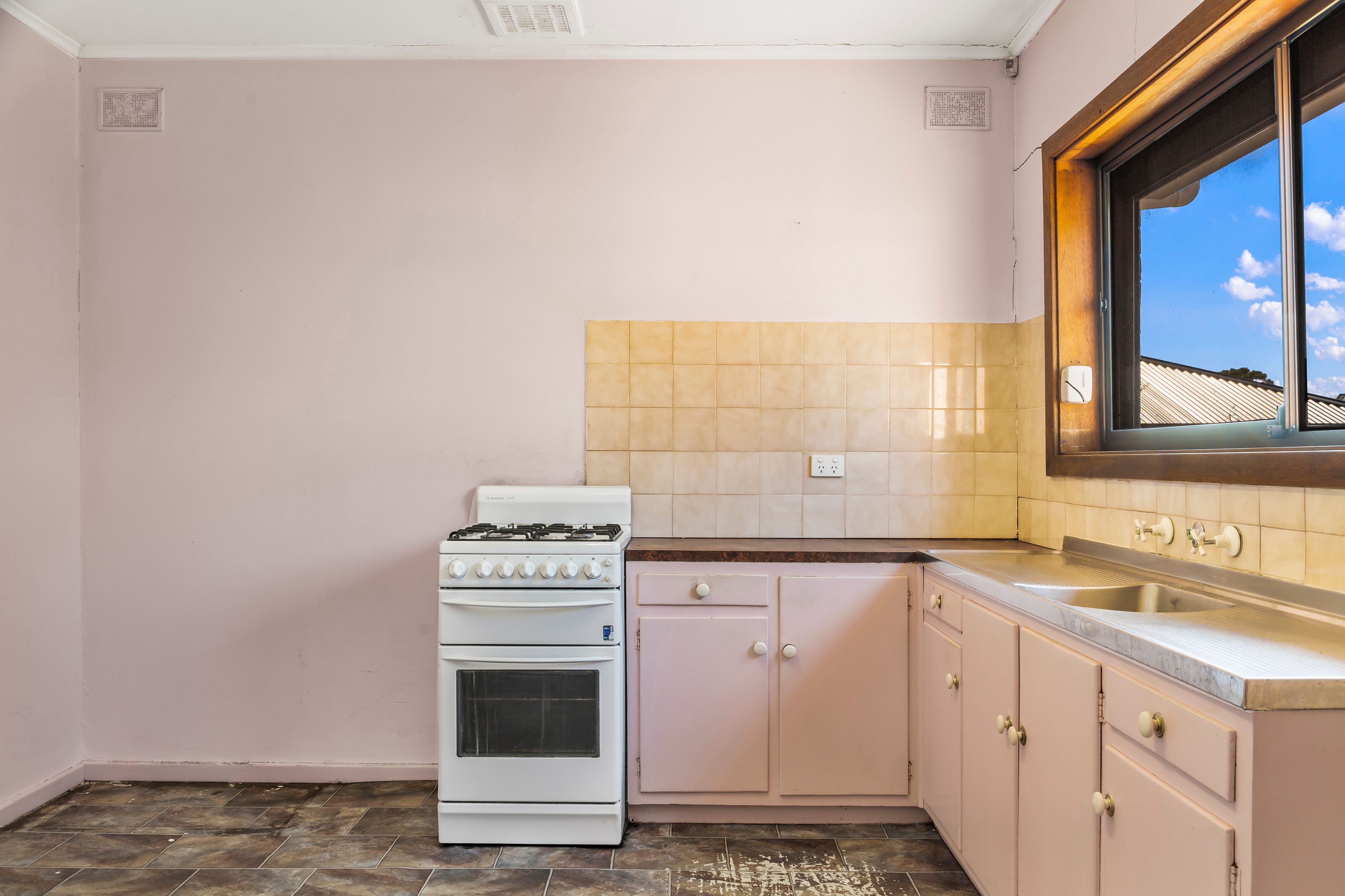 12 Onkara Avenue, Ingle Farm, SA 5098