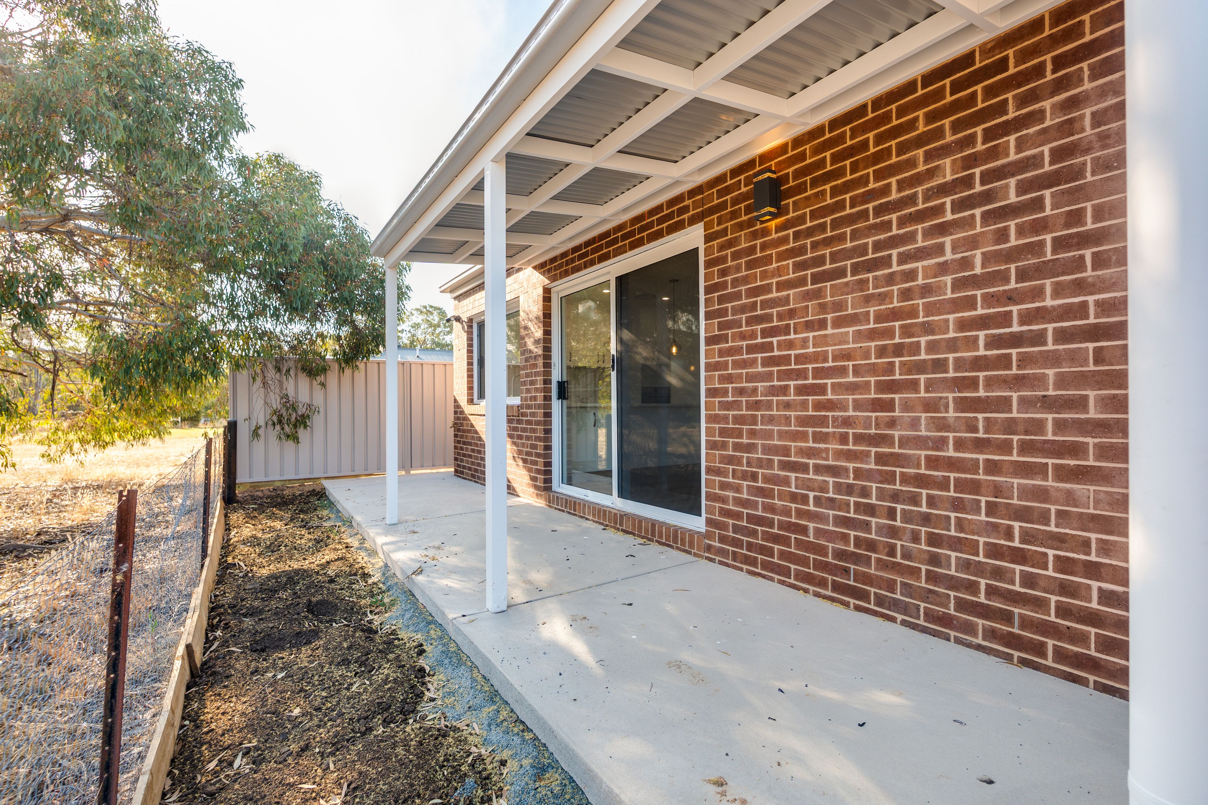 31 Sweetwater Drive — photo 12 of 14