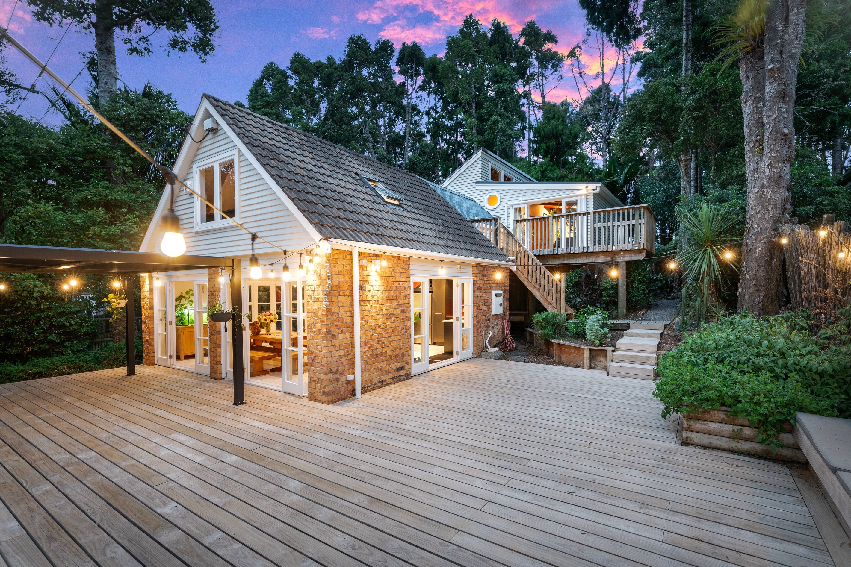 25 Minnehaha Avenue, Titirangi, Waitakere City