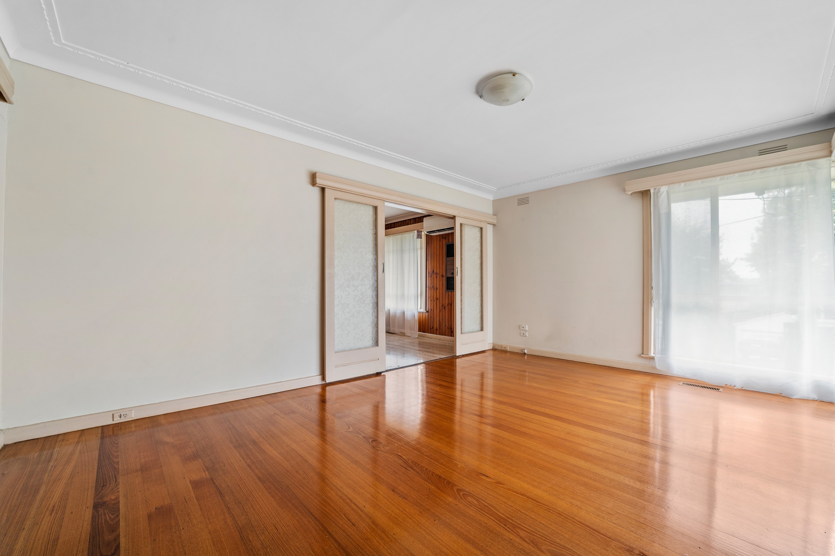 338 Blackburn Road, Glen Waverley, VIC 3150