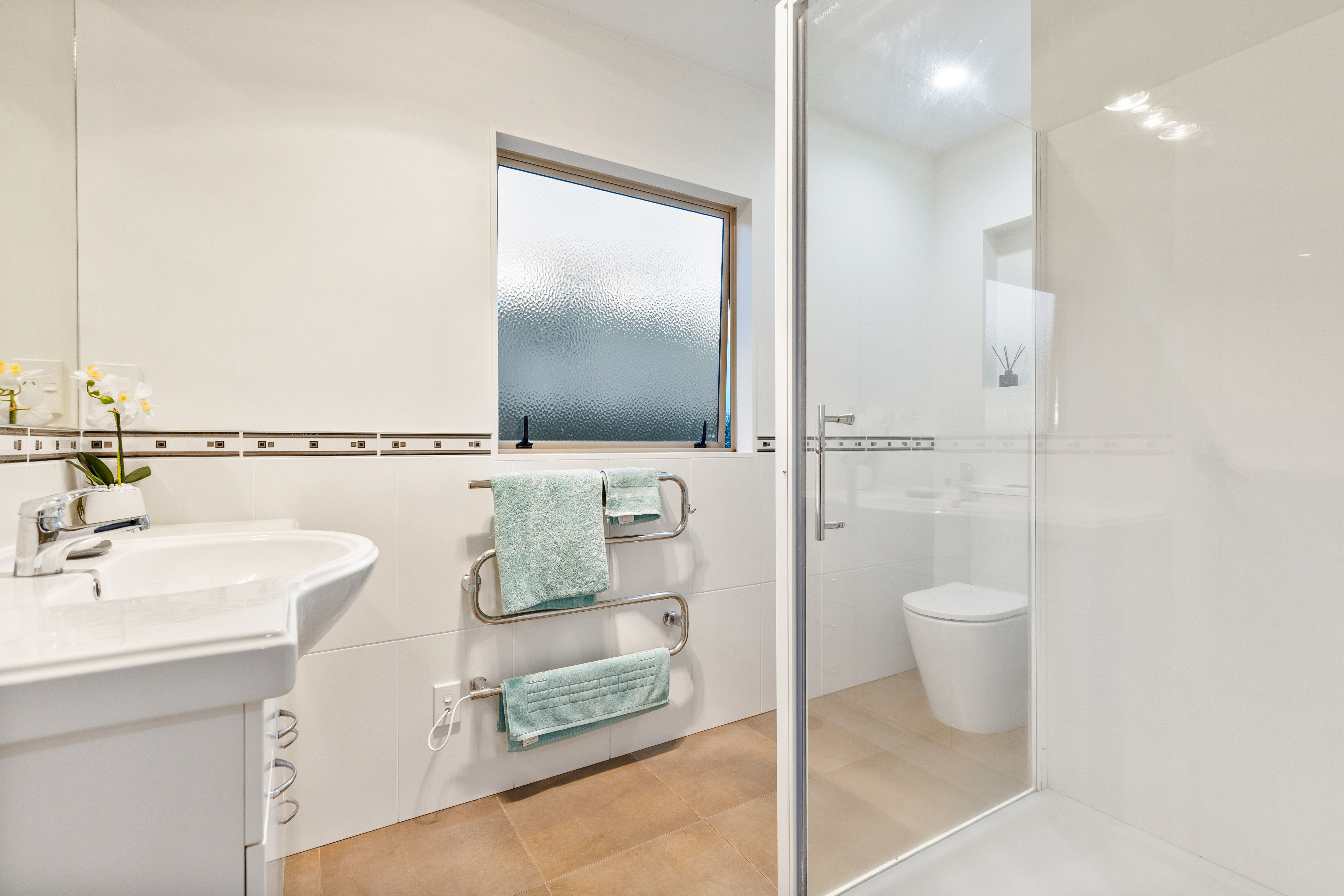 57B Rangeview Road, Sunnyvale, Waitakere City