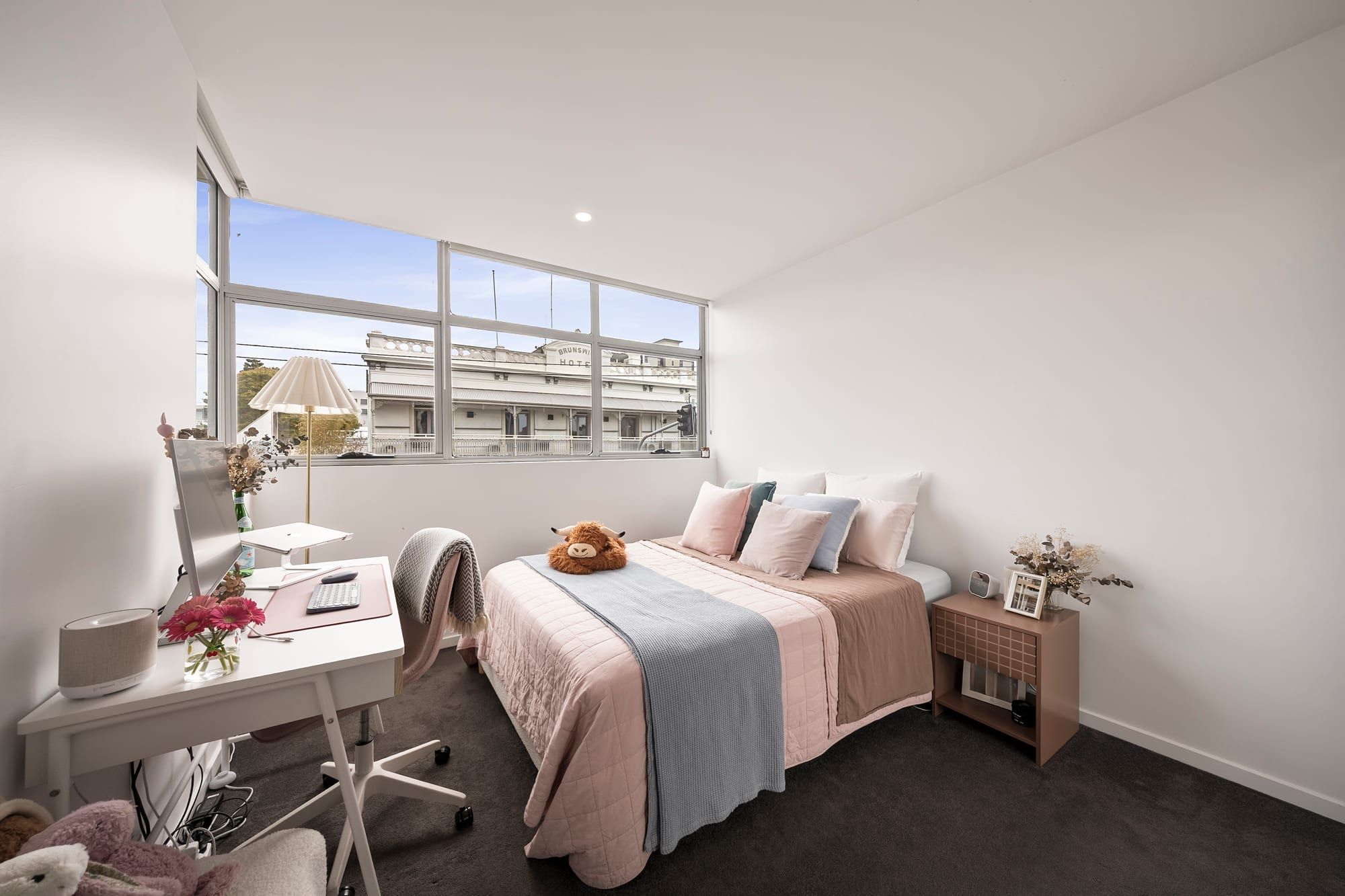Prime New Farm Position, Exceptional Value — photo 8 of 12