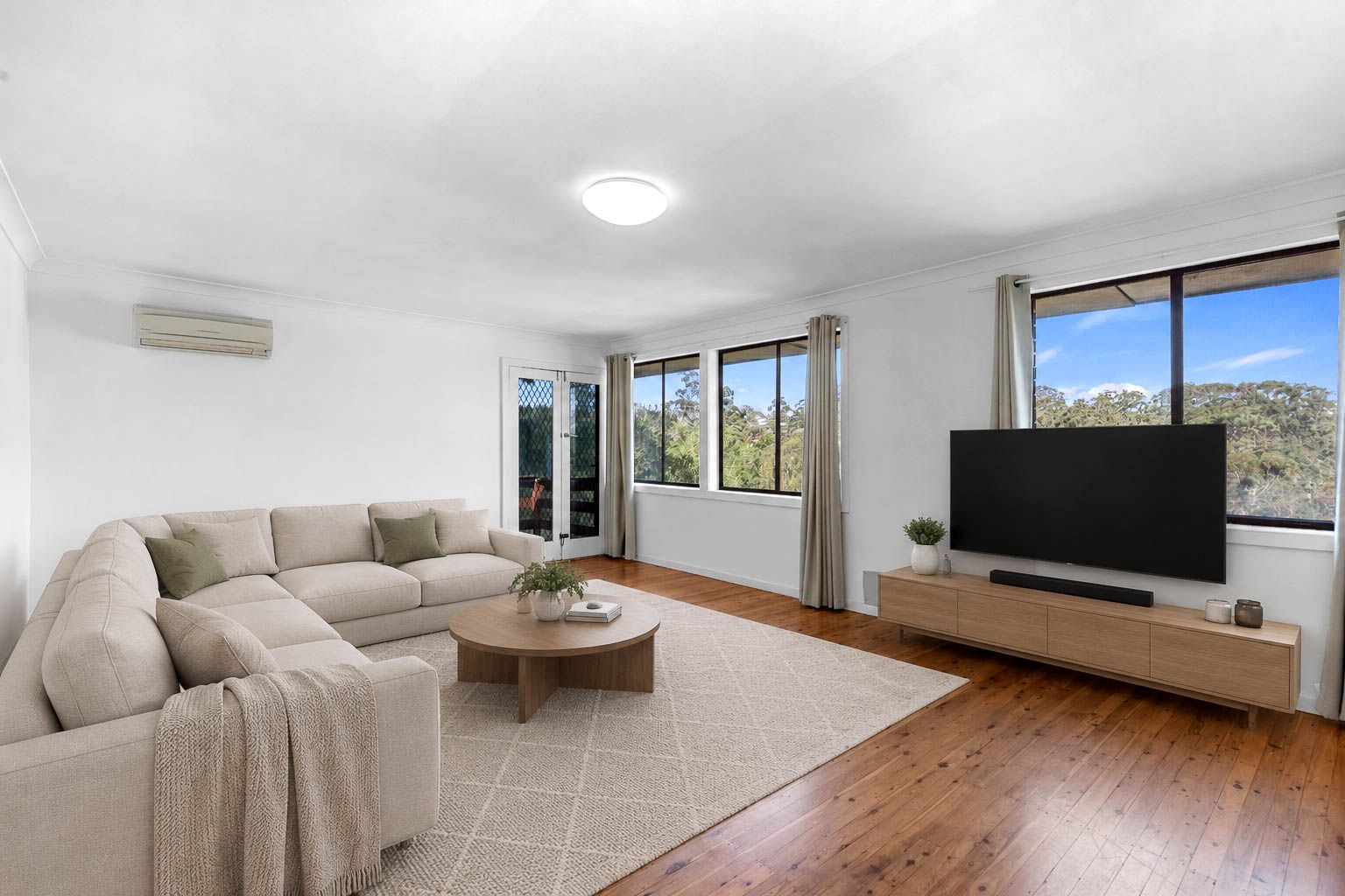 128 Woronora Parade — photo 7 of 12