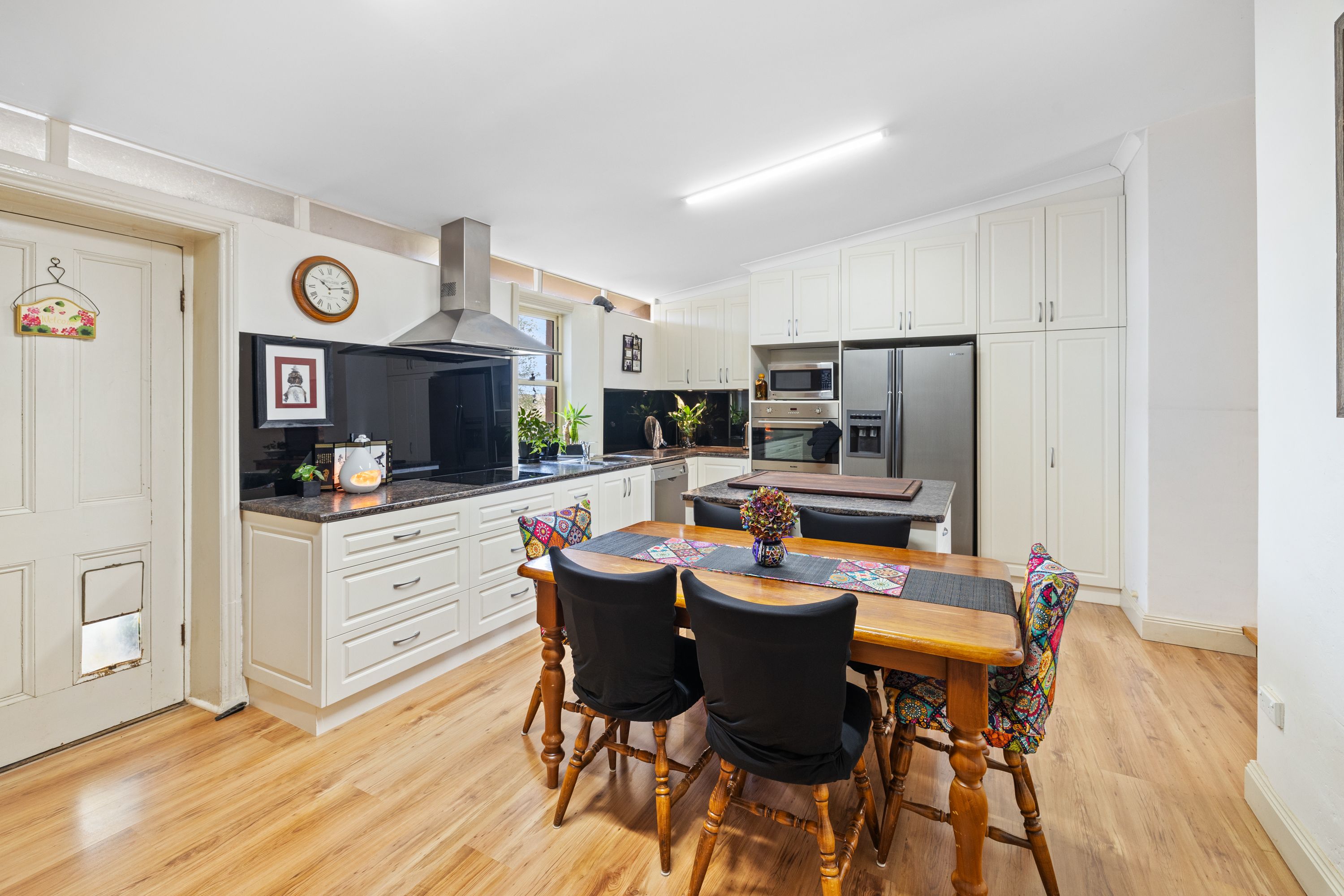36 Dicksons Road — photo 17 of 30