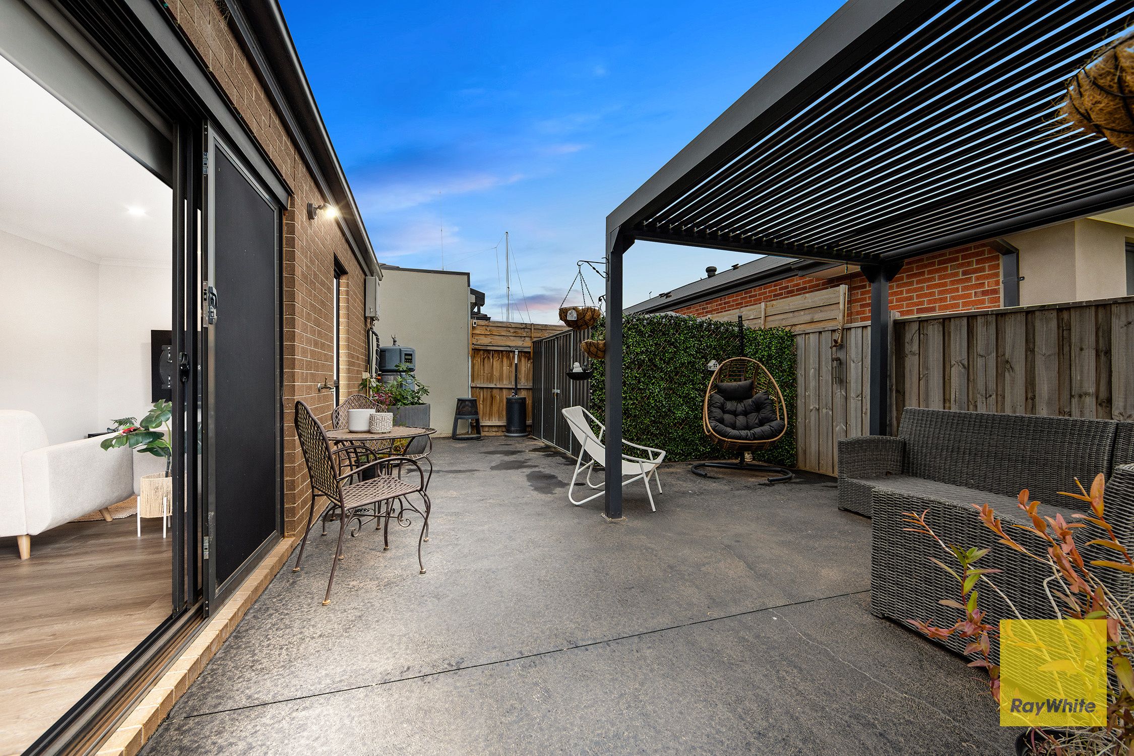 10 Burridge Street — photo 12 of 17