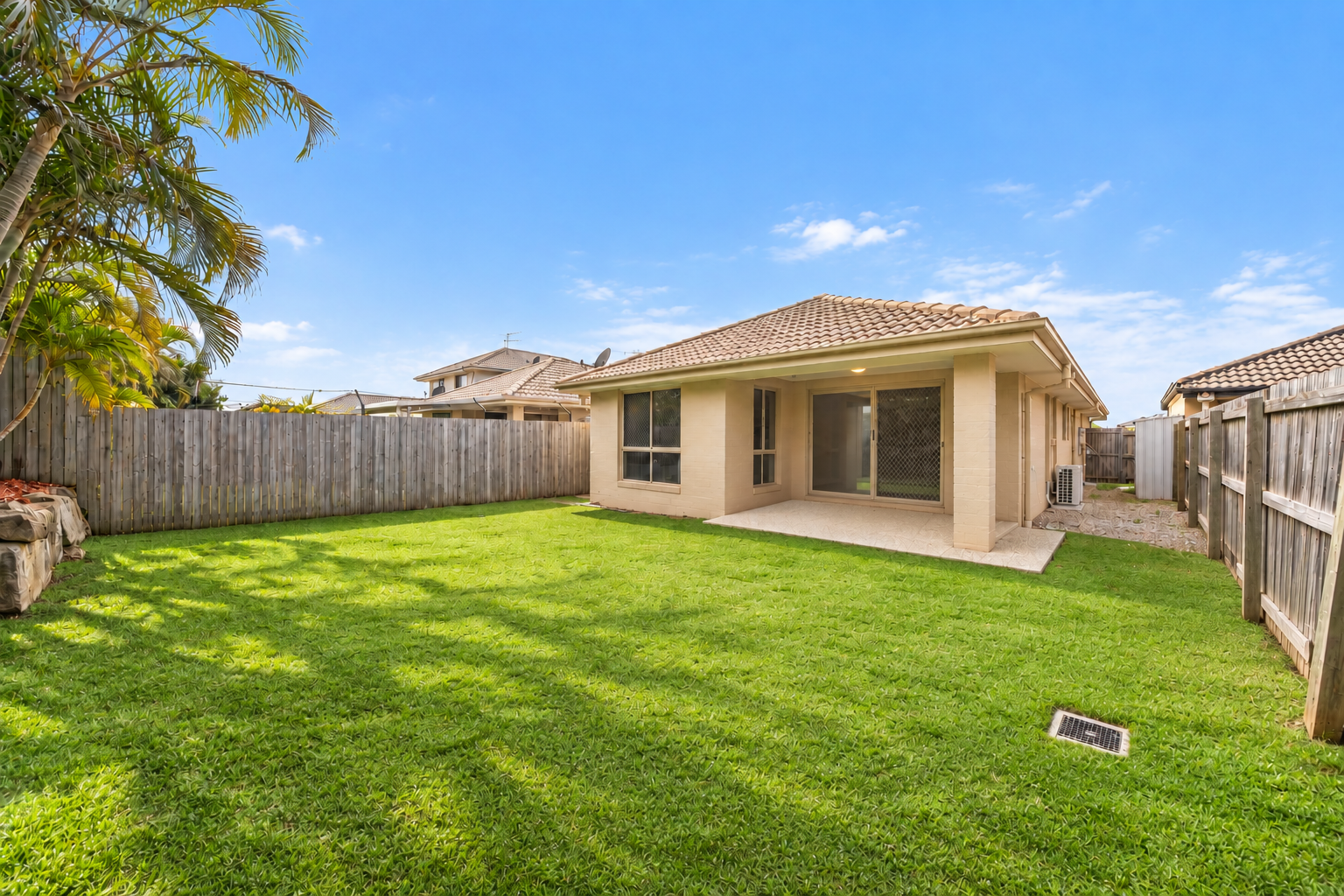 44 Mackintosh Drive — photo 9 of 20