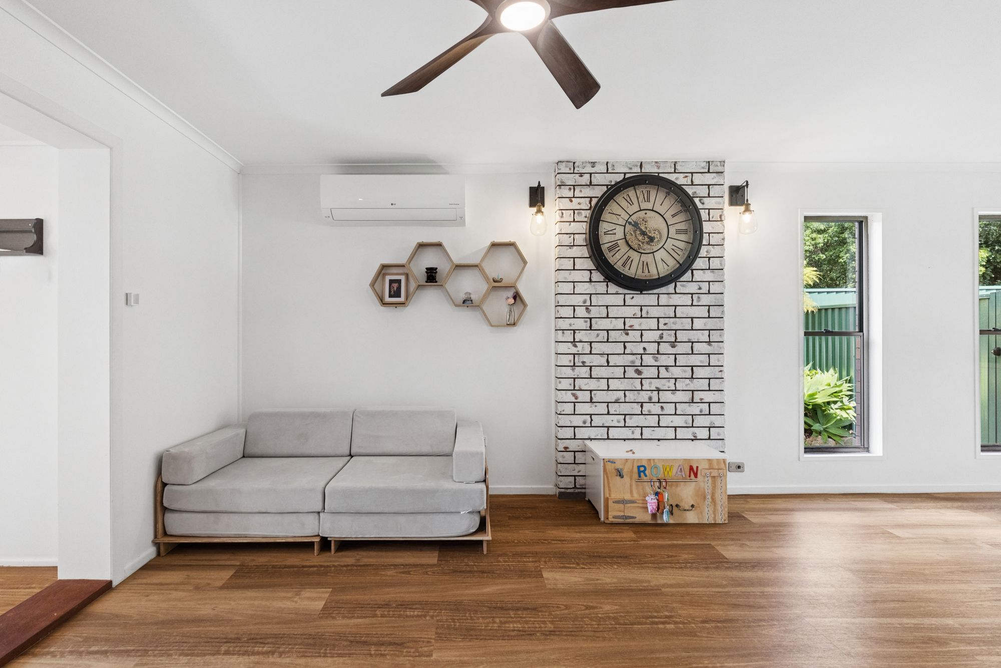 31 Carrington Drive — photo 3 of 26