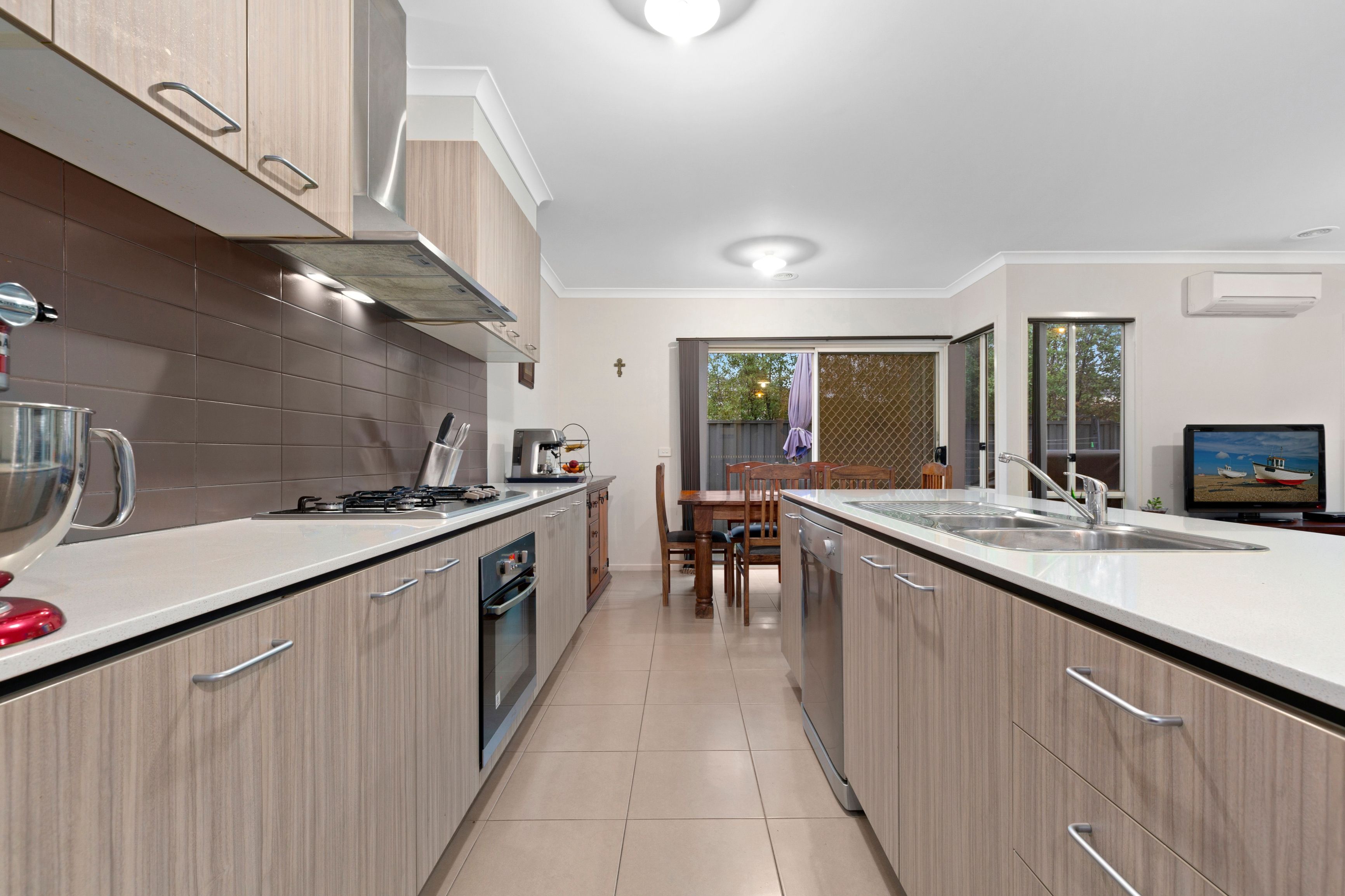 6 Blaimore Way, Mernda, VIC 3754