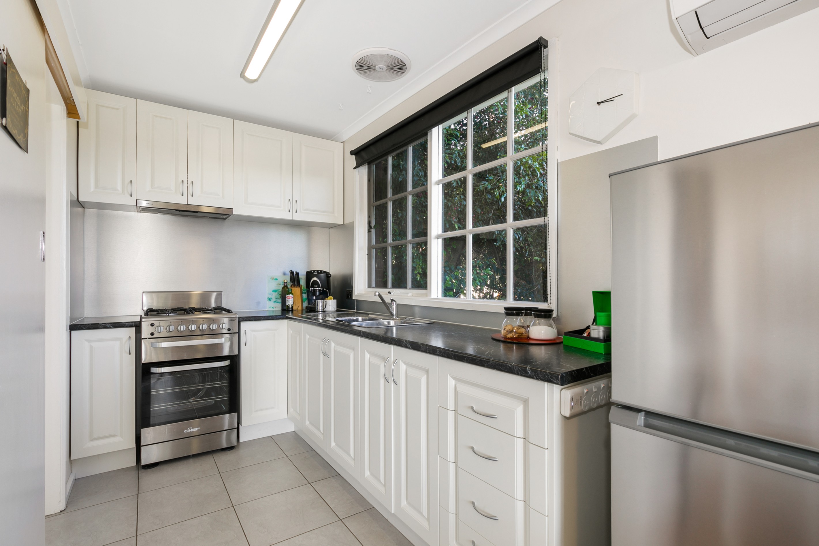 1/3 Clematis Avenue, Ferntree Gully, VIC 3156