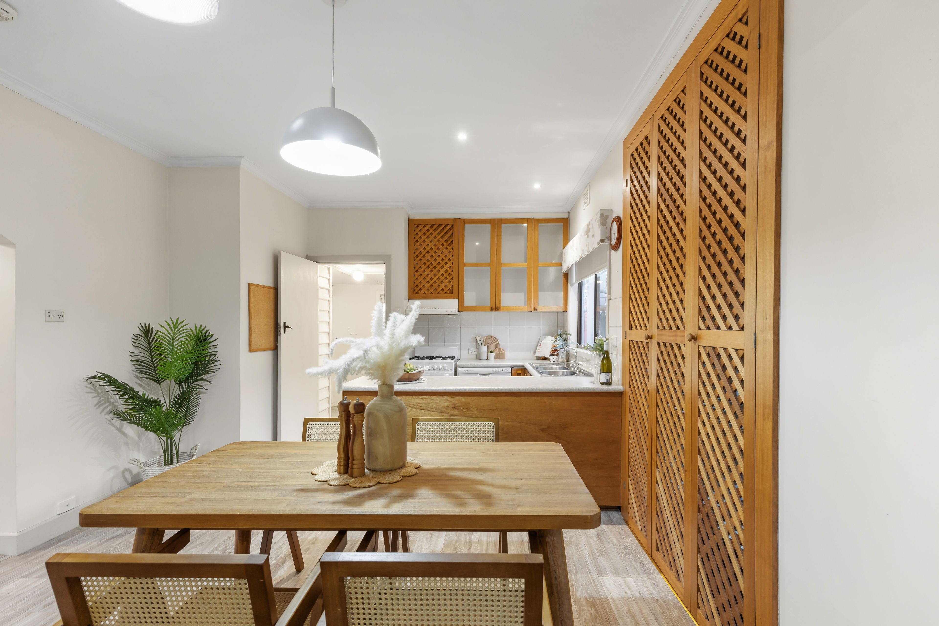 705 La Trobe Street — photo 9 of 27