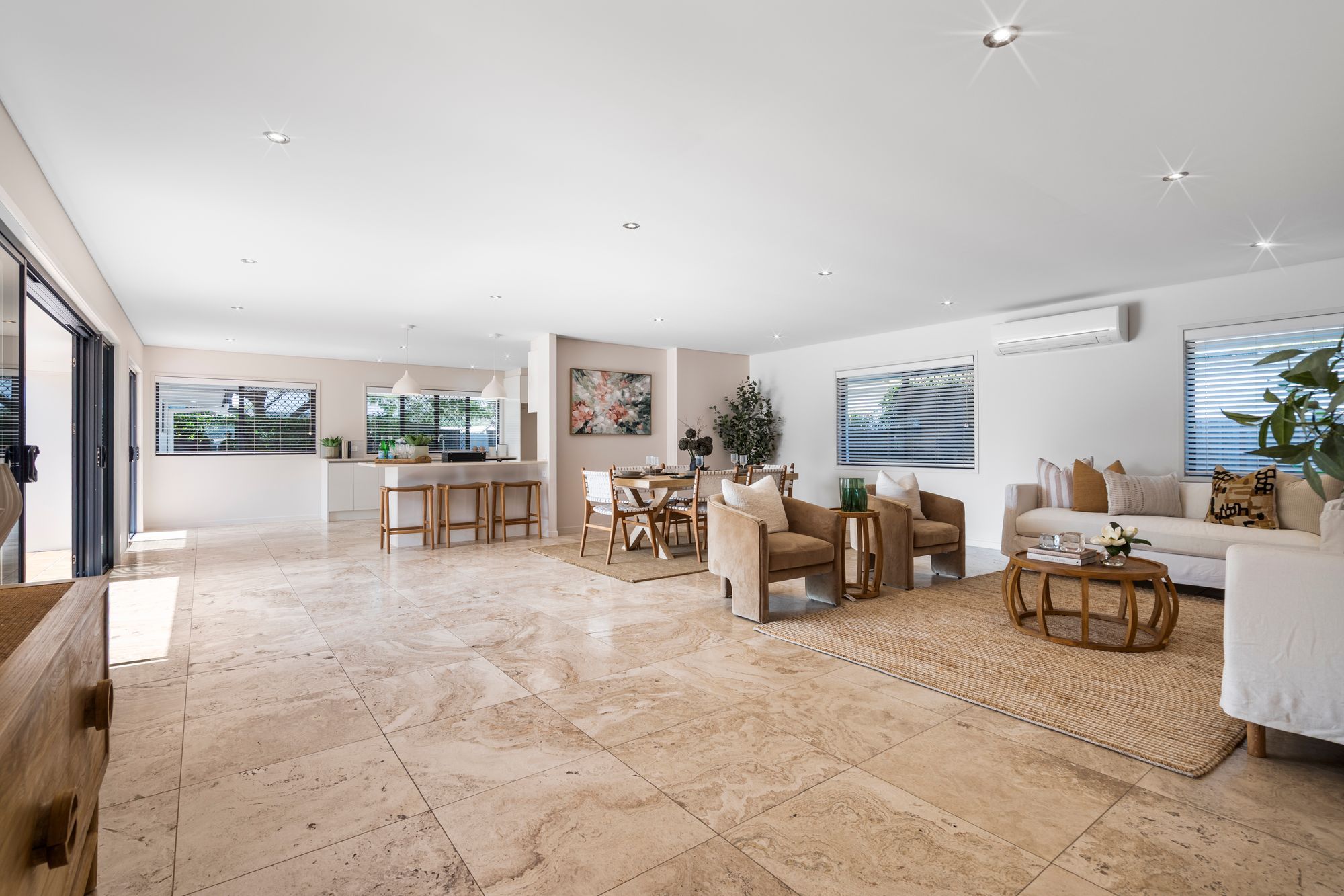 58 Boomerang Crescent, Sorrento, QLD 4217