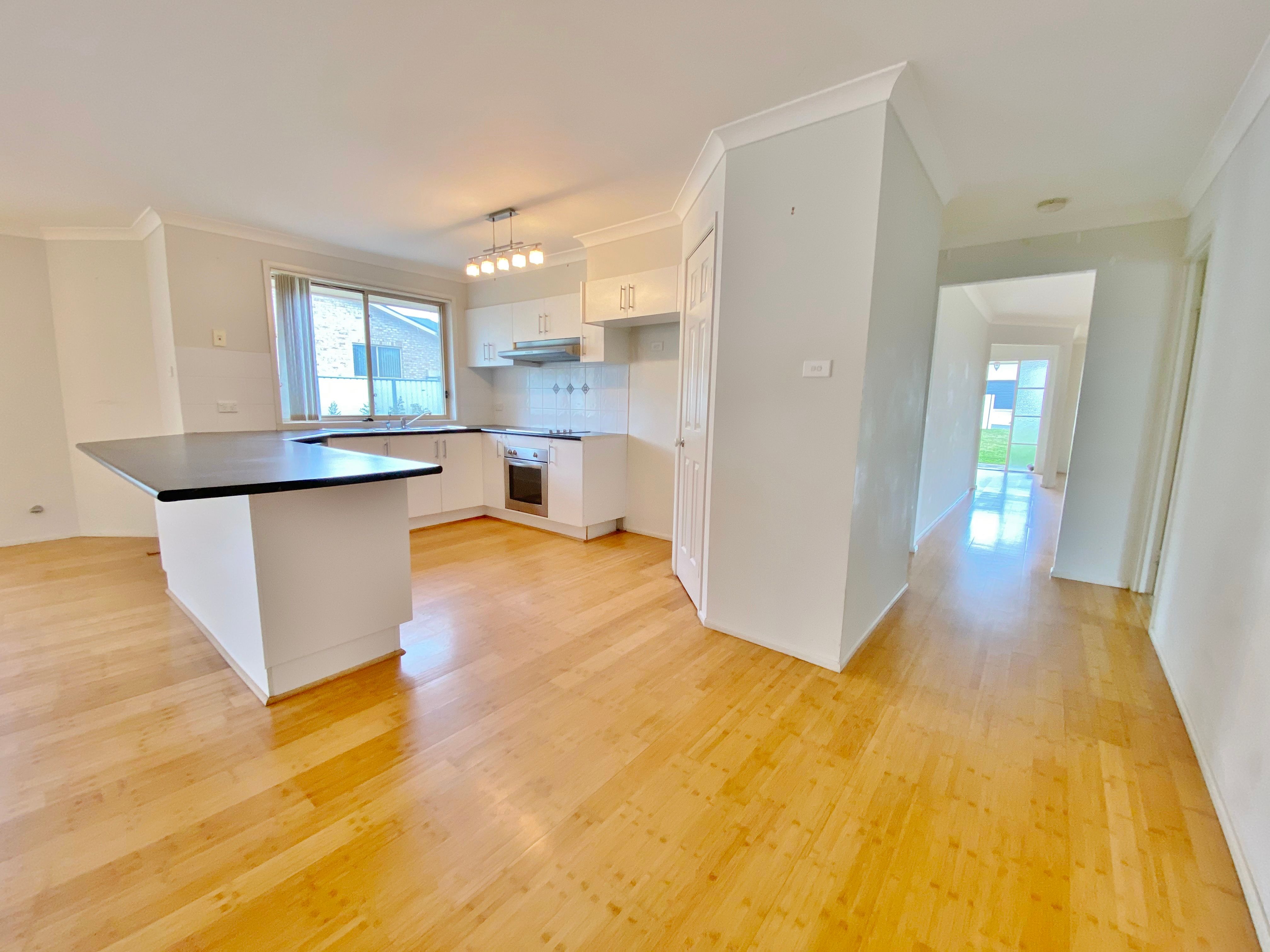 7 Settlers Place, Young, NSW 2594