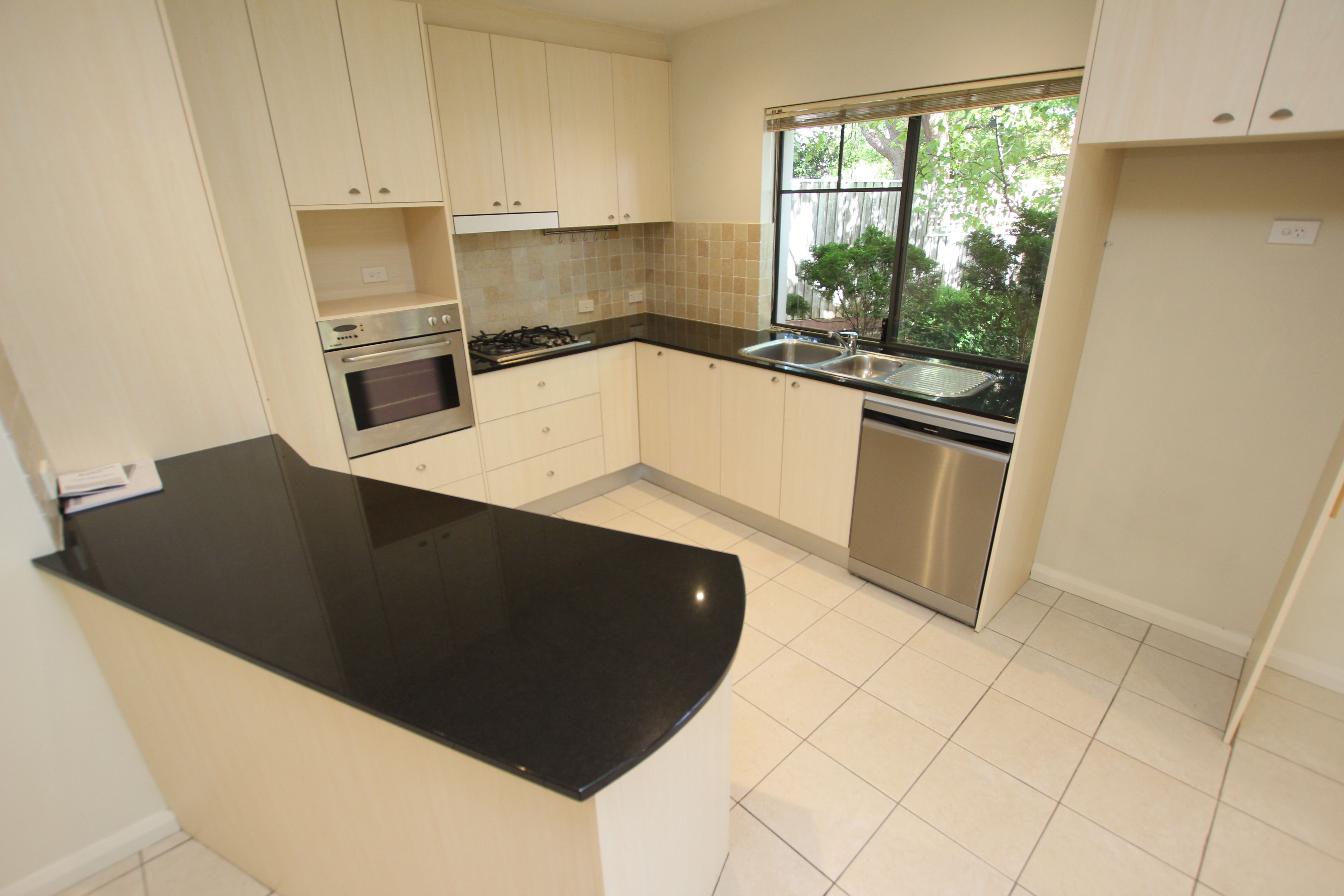 9/37 Ipima Street, Braddon, ACT 2612