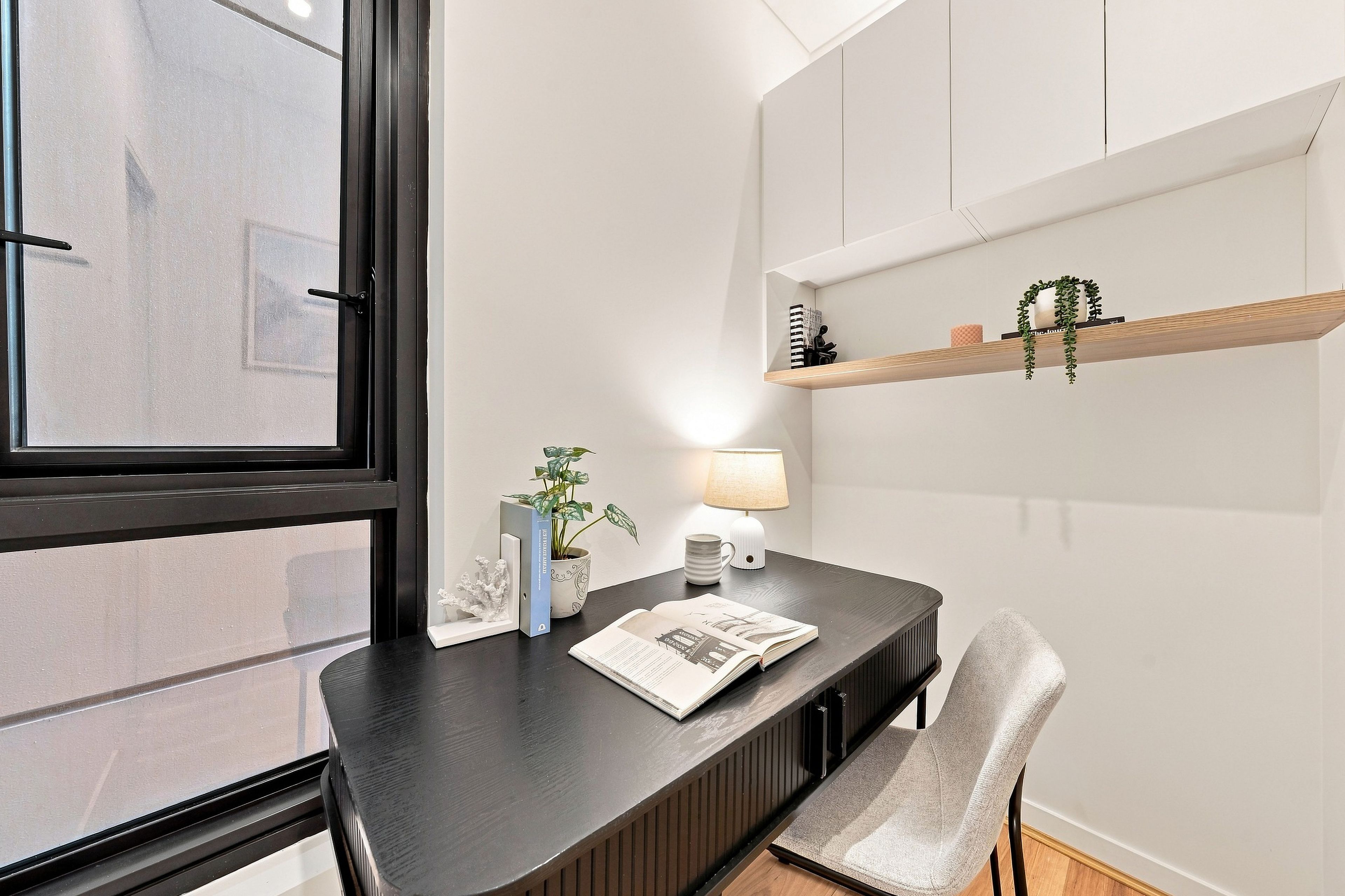 813/1 Network Place — photo 7 of 19