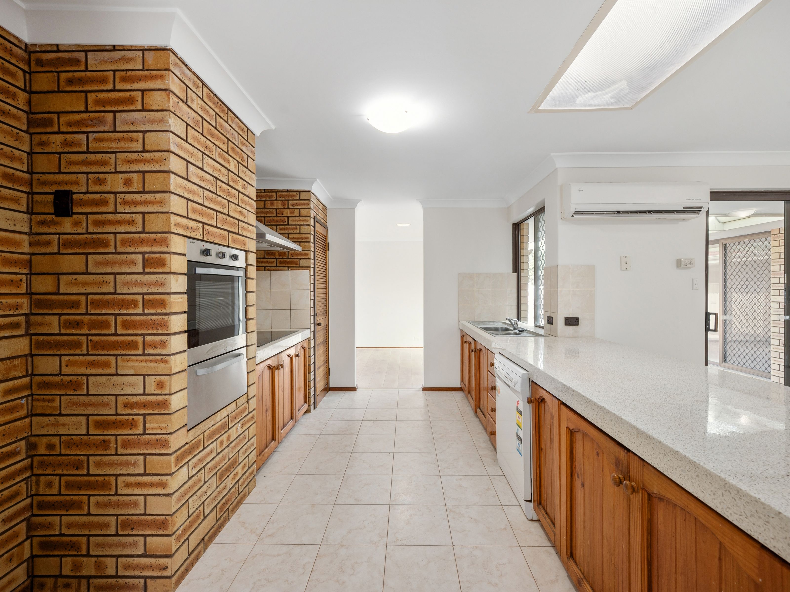 19 Sellars Way — photo 14 of 30