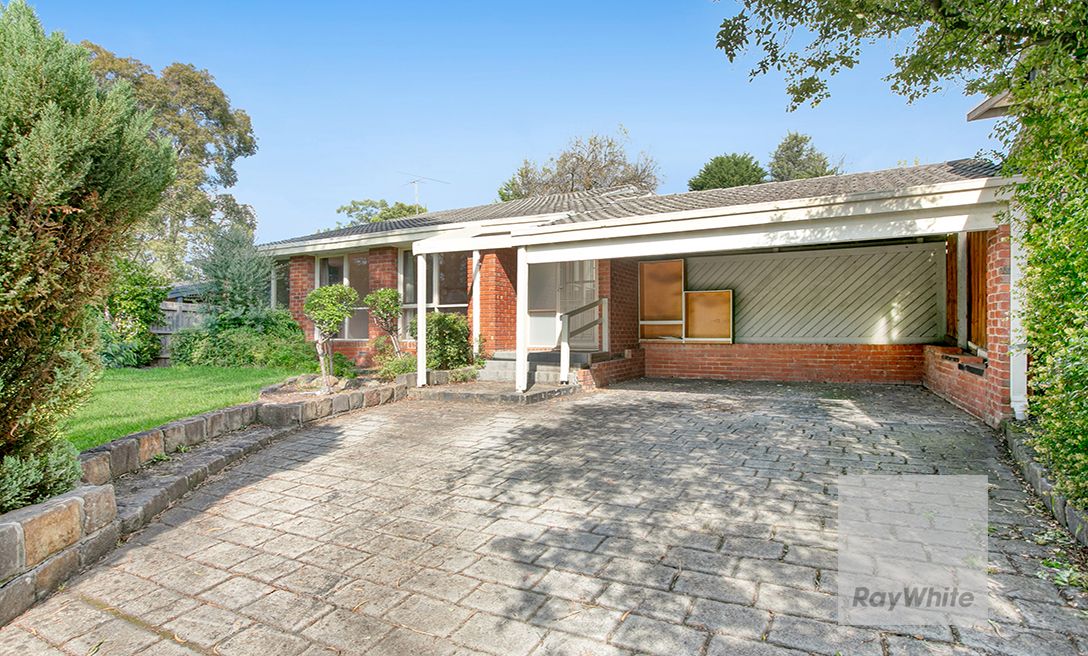 64 Allumba Drive, SAINT HELENA VIC 3088