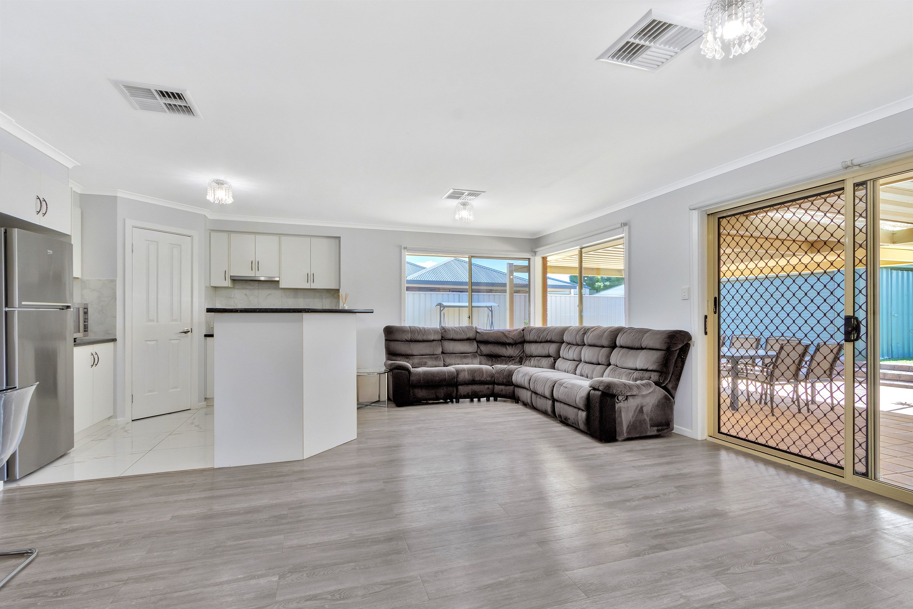 12 Becker Street — photo 8 of 19