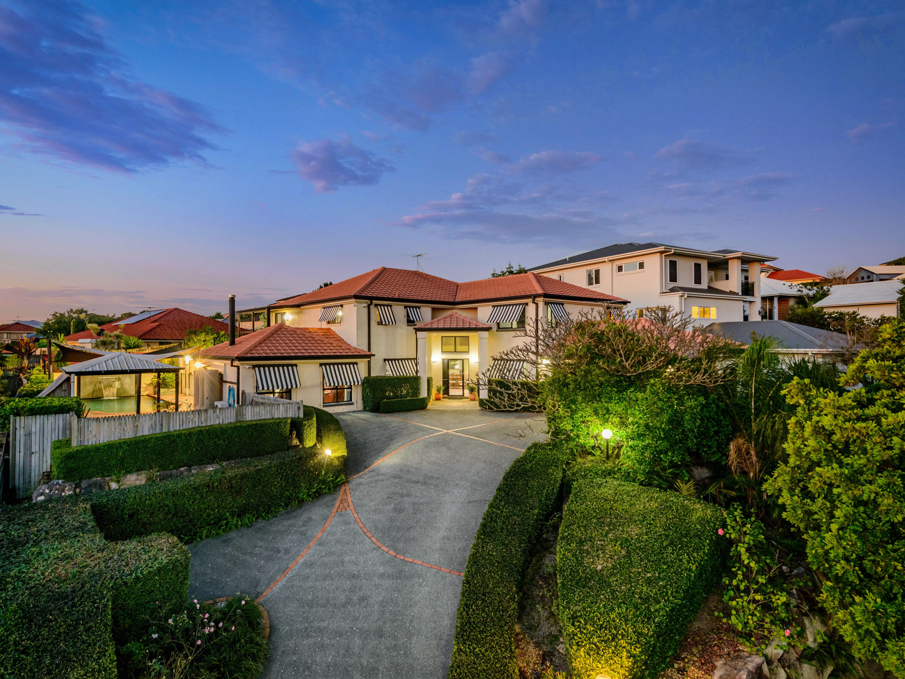 12 Aquarius Place, Bridgeman Downs QLD 4035