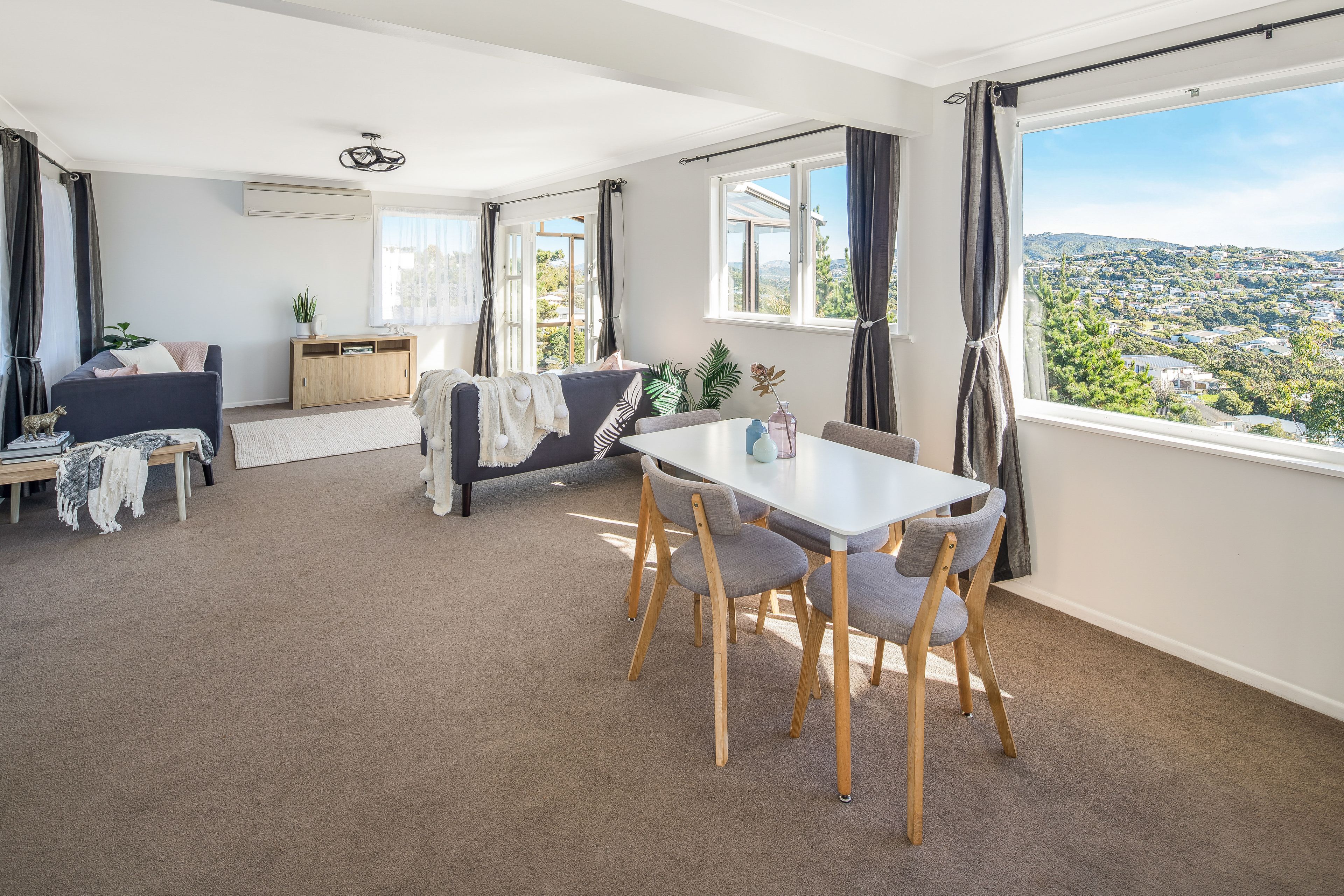 48 Brooker Grove, Newlands, Wellington City