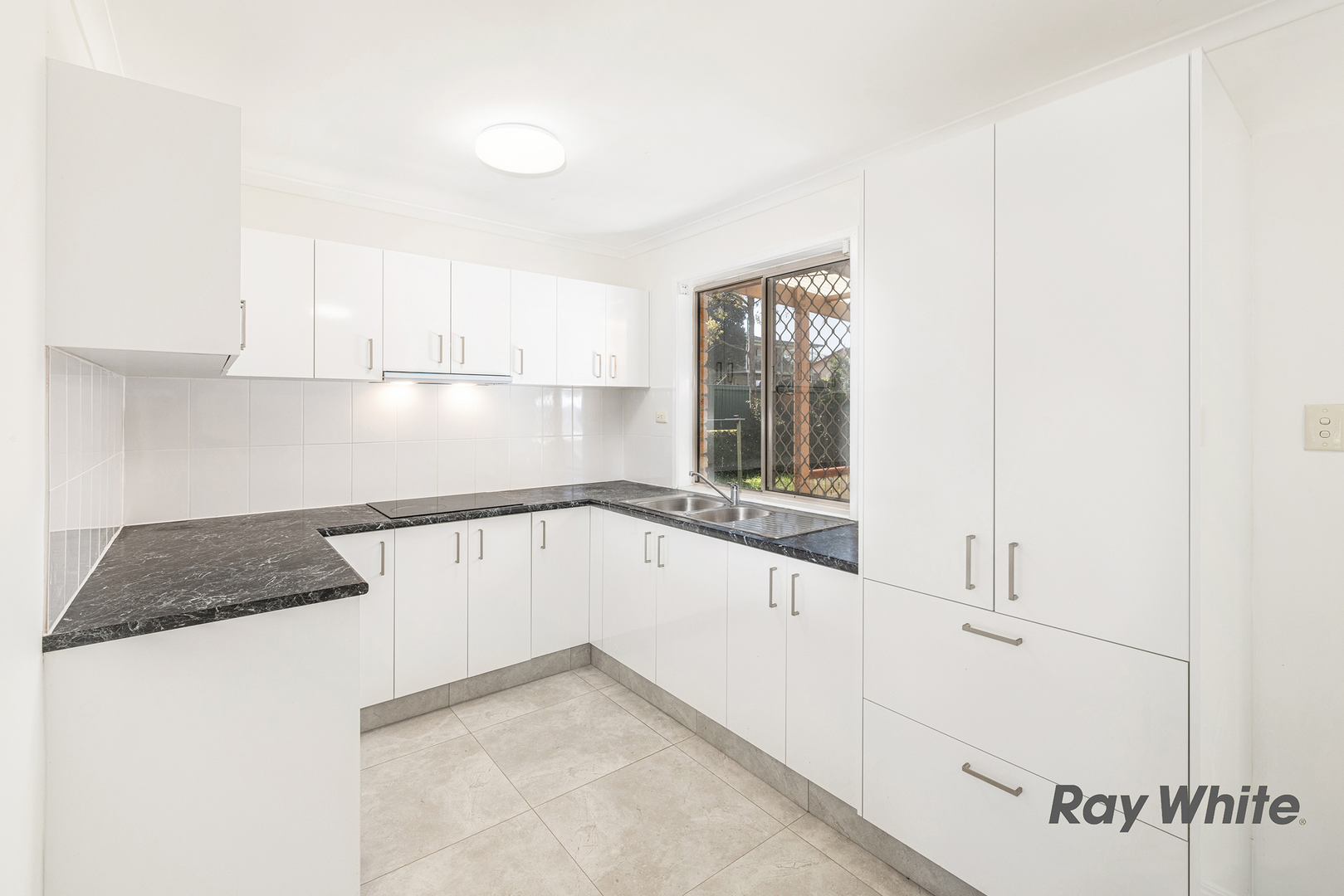 40 Terowi Street, Sunnybank Hills, QLD 4109