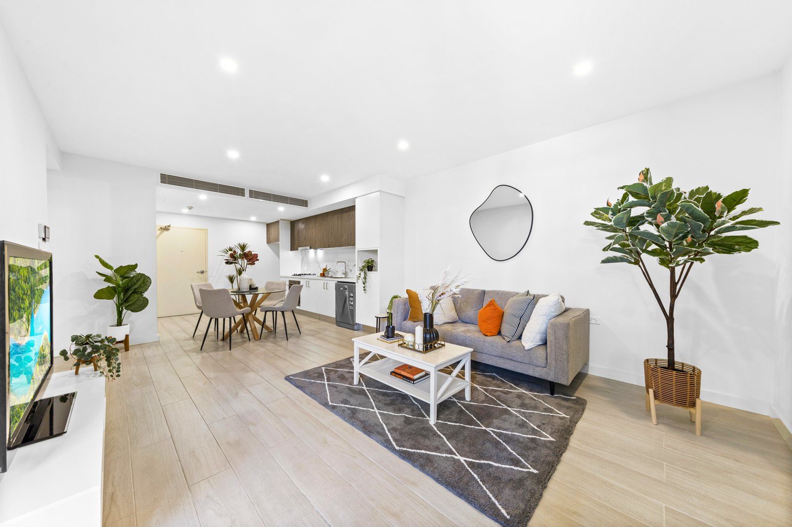 116/8 Thorogood Boulevard, North Kellyville, NSW 2155