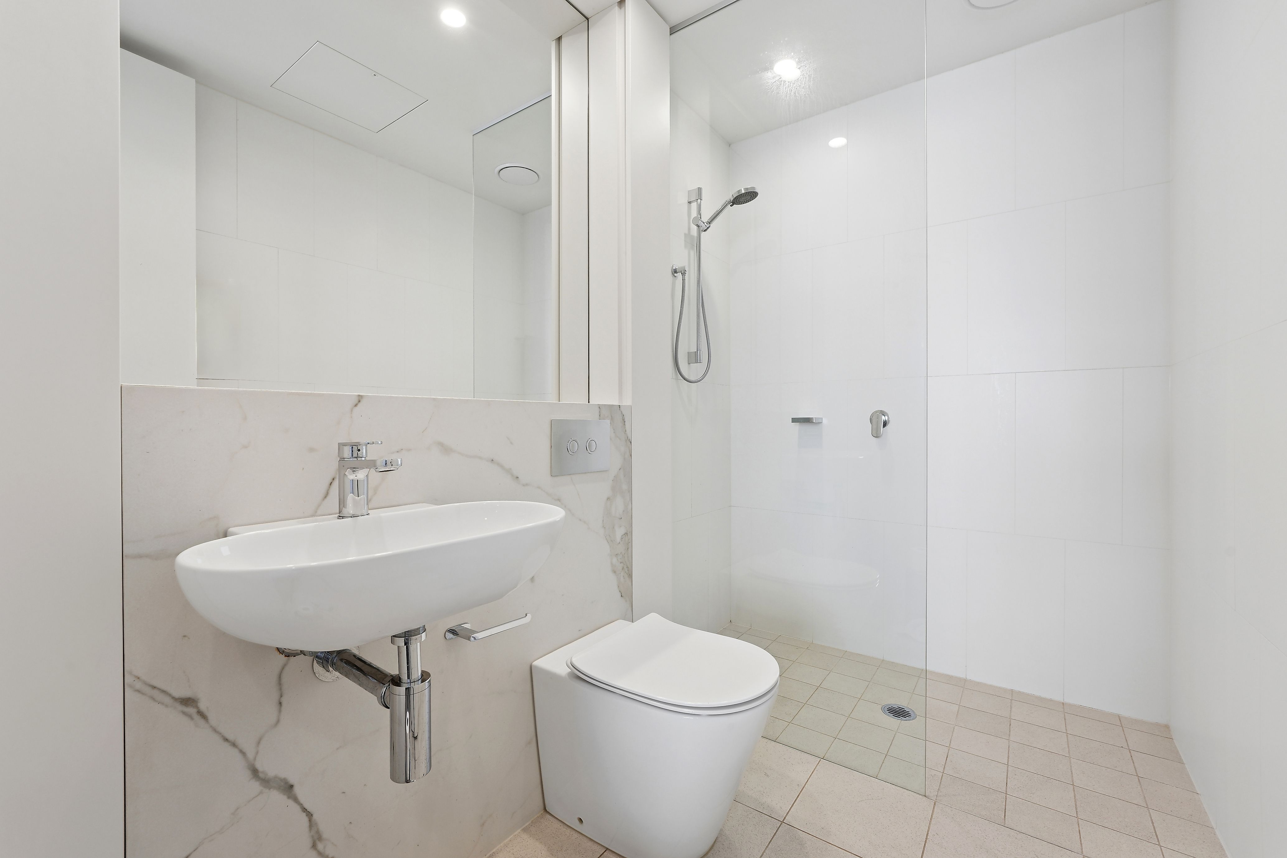 6603/32 Wellington Street — photo 6 of 9