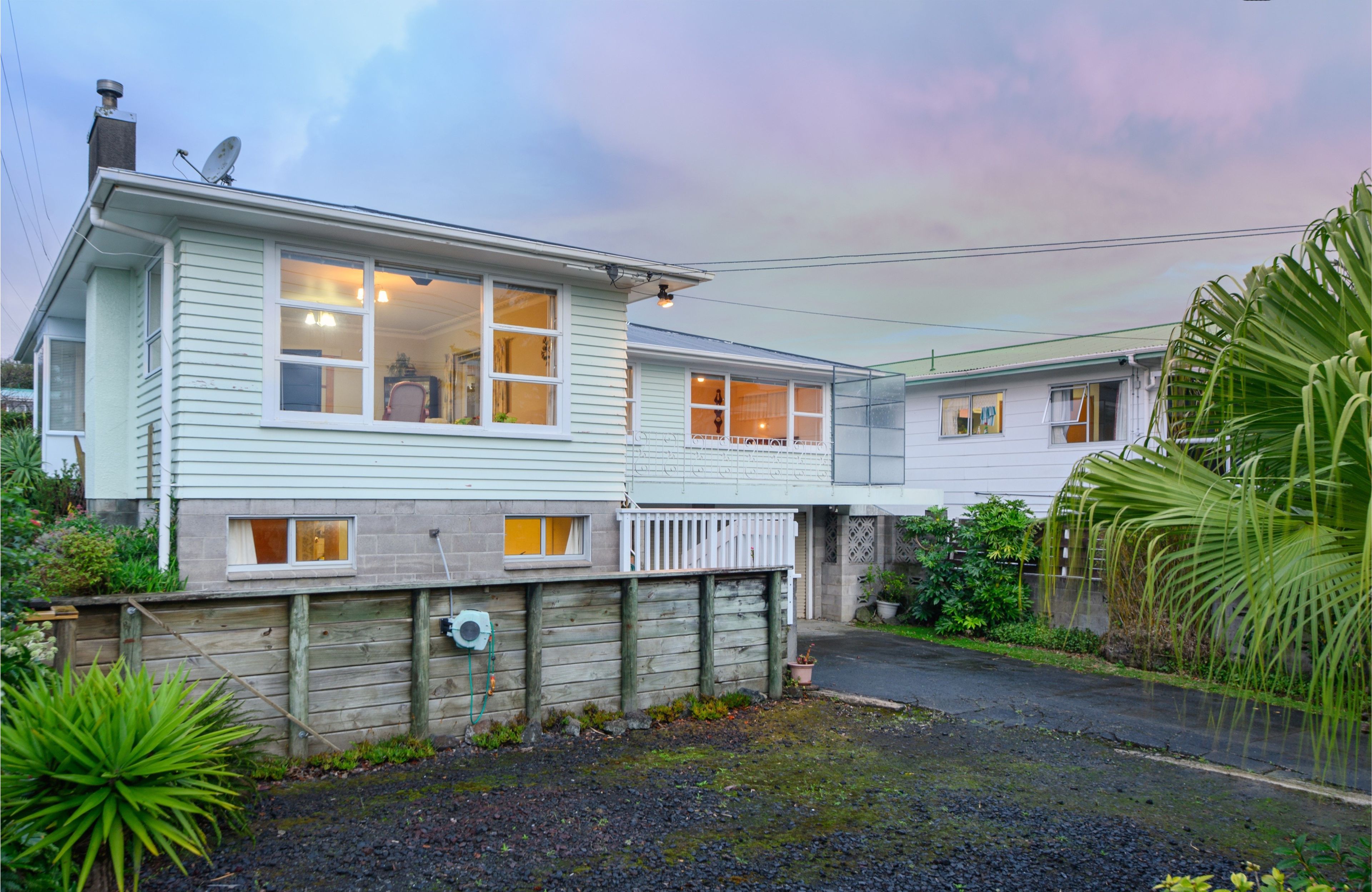 144 Whitney Street, Blockhouse Bay, Auckland City