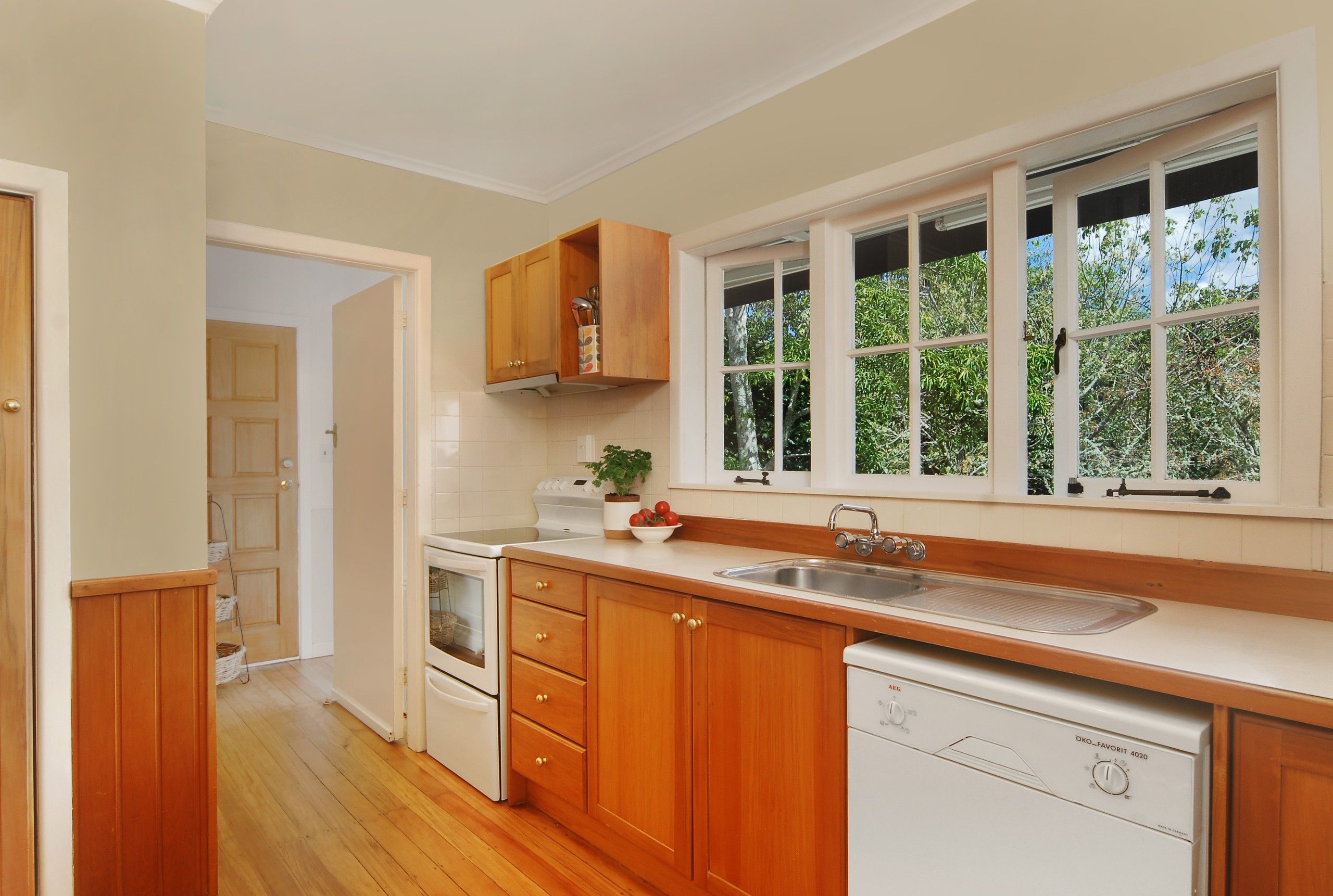 110 Pah Road, Cockle Bay, Manukau City