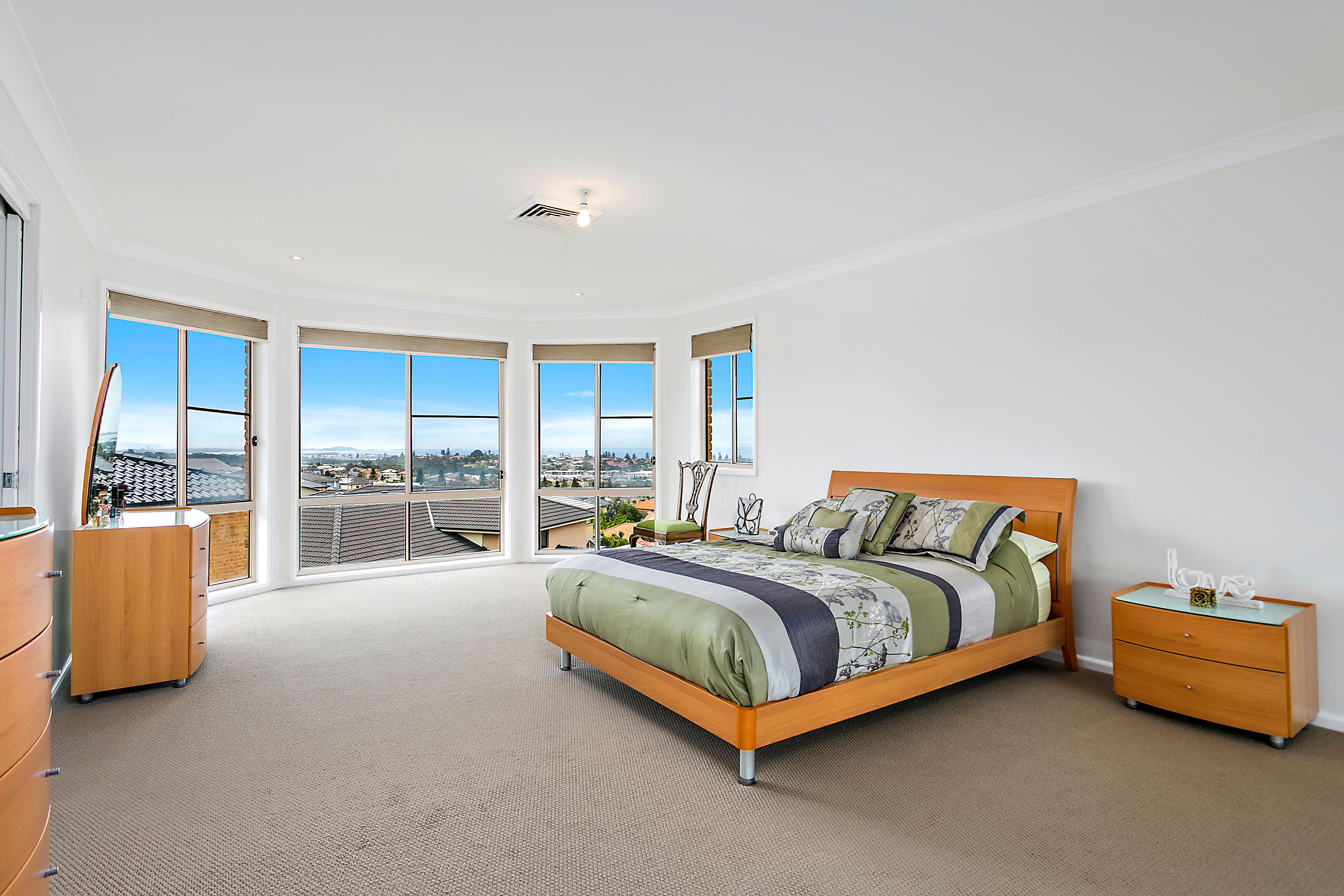 27 Dampier Crescent, Shell Cove, NSW 2529