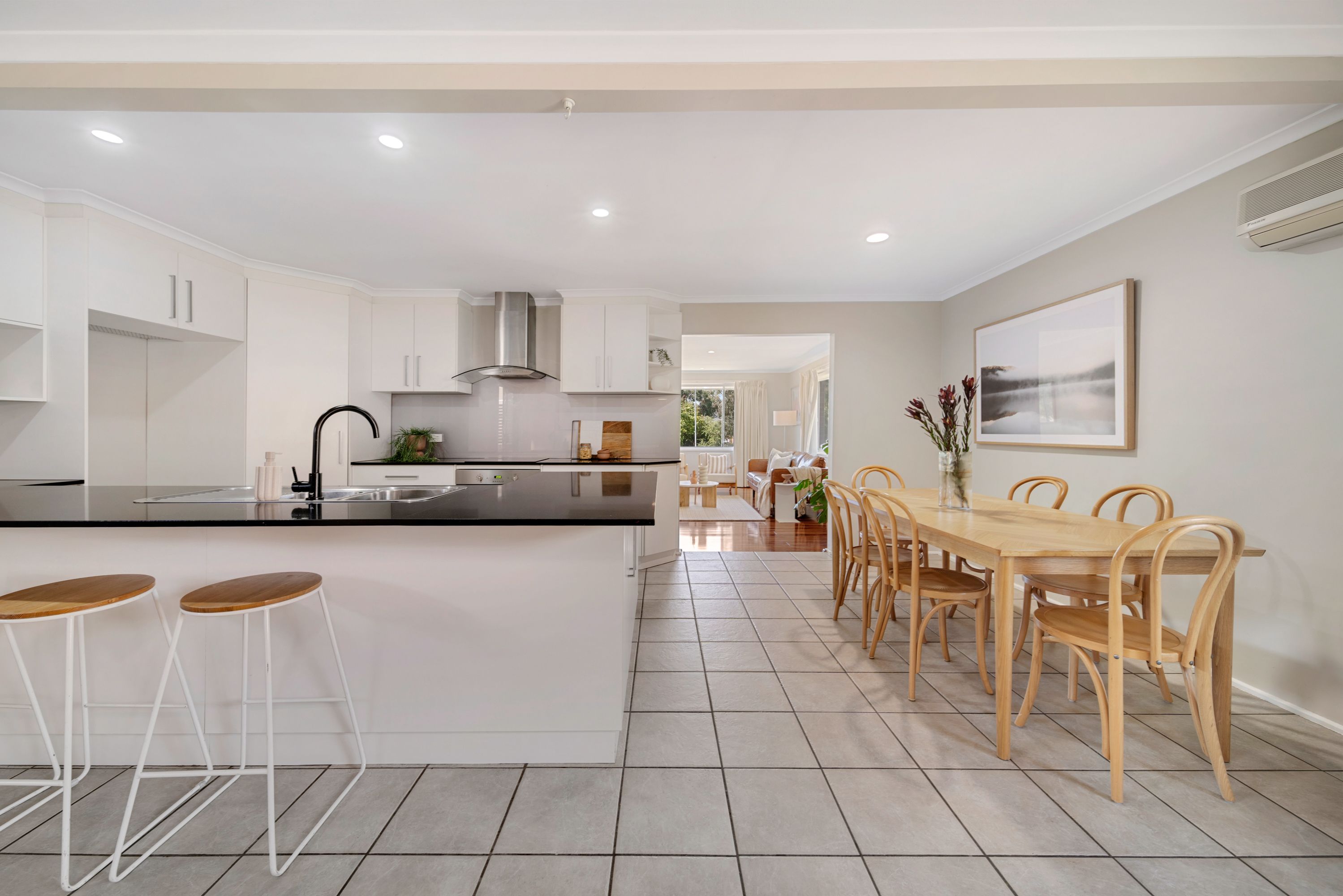 23 Hayley Crescent, Karabar, NSW 2620