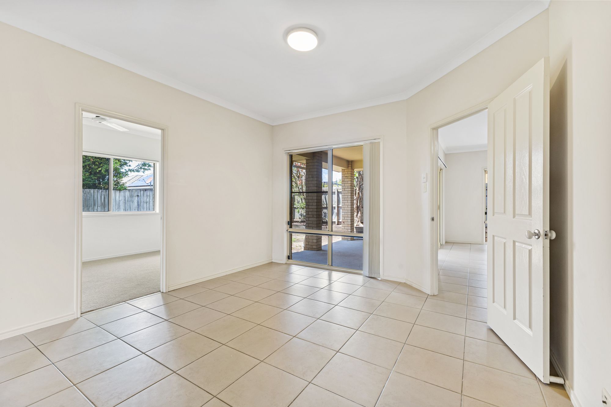 28 Gardenia Parade — photo 12 of 26
