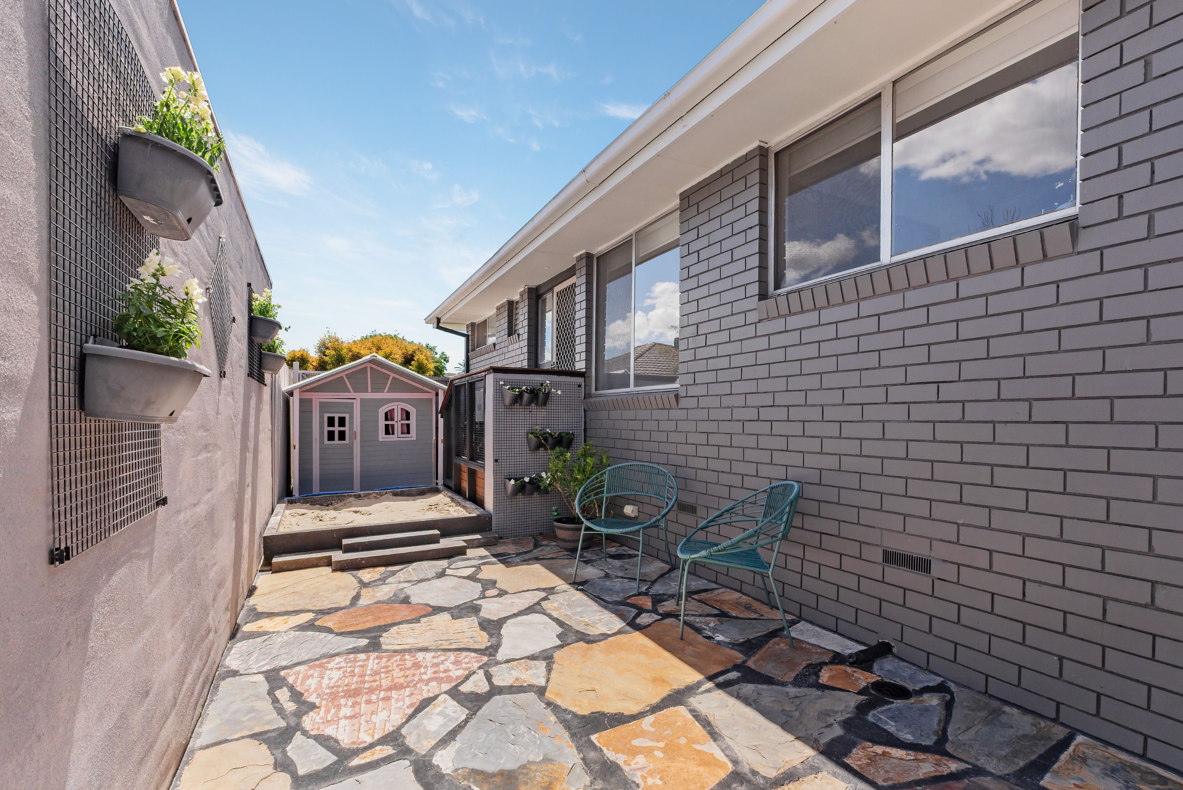 2/15 Cooley Avenue — photo 14 of 15