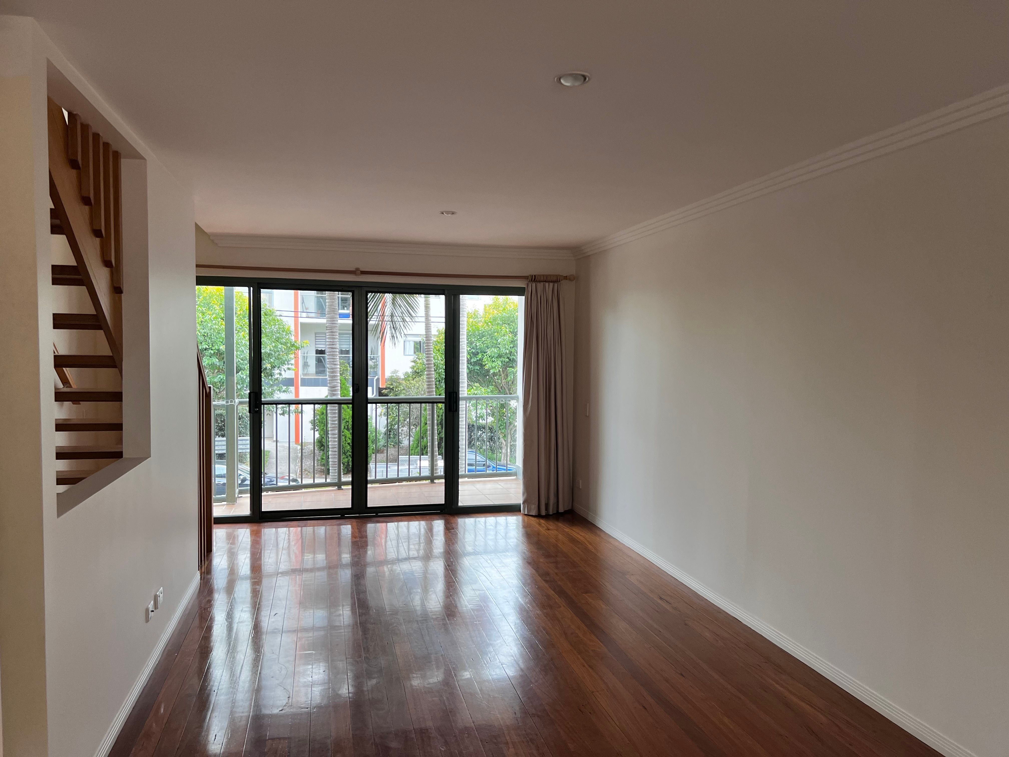 5/3-5 Bradford Street, Labrador, QLD 4215