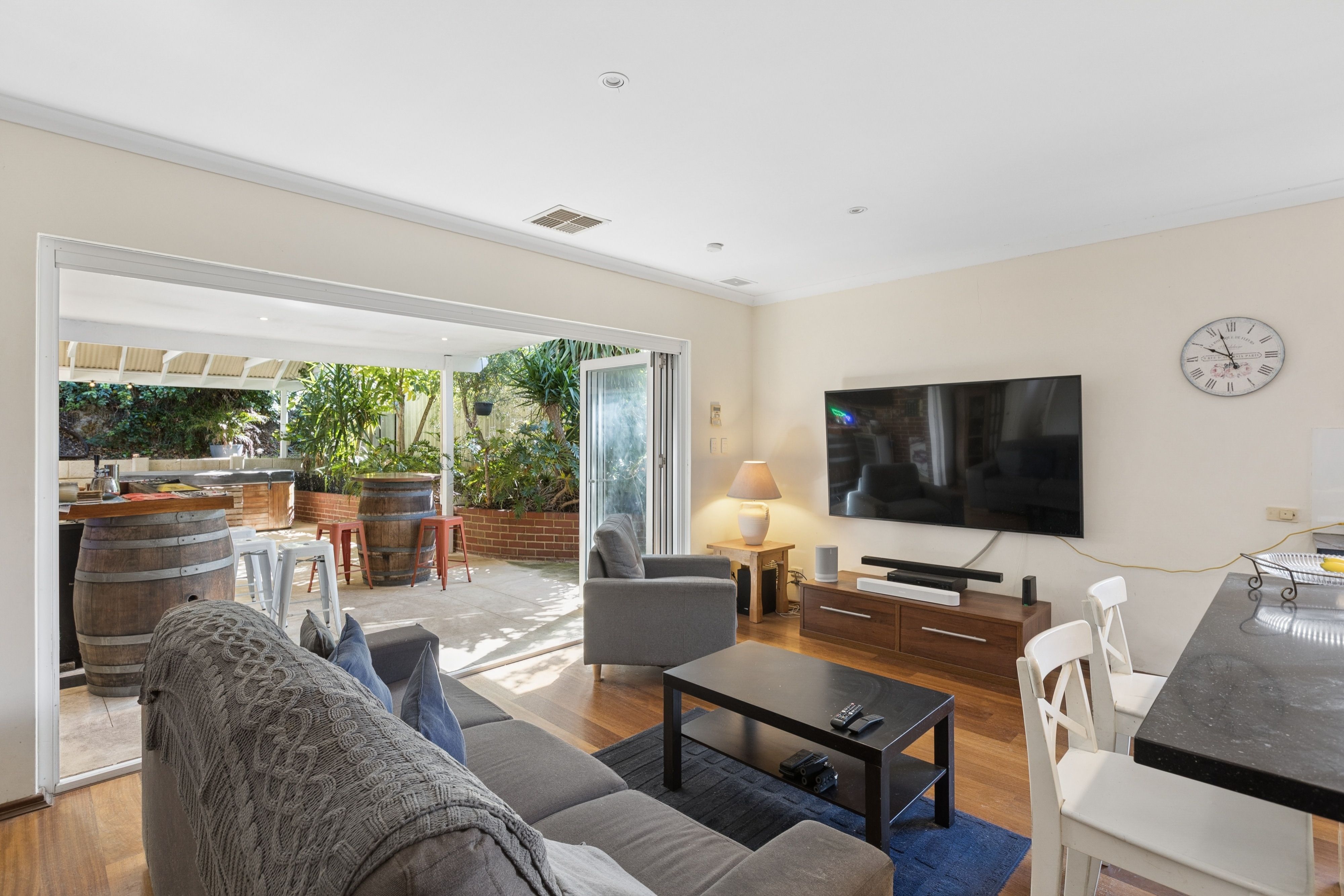 1 Dempster Place — photo 10 of 23