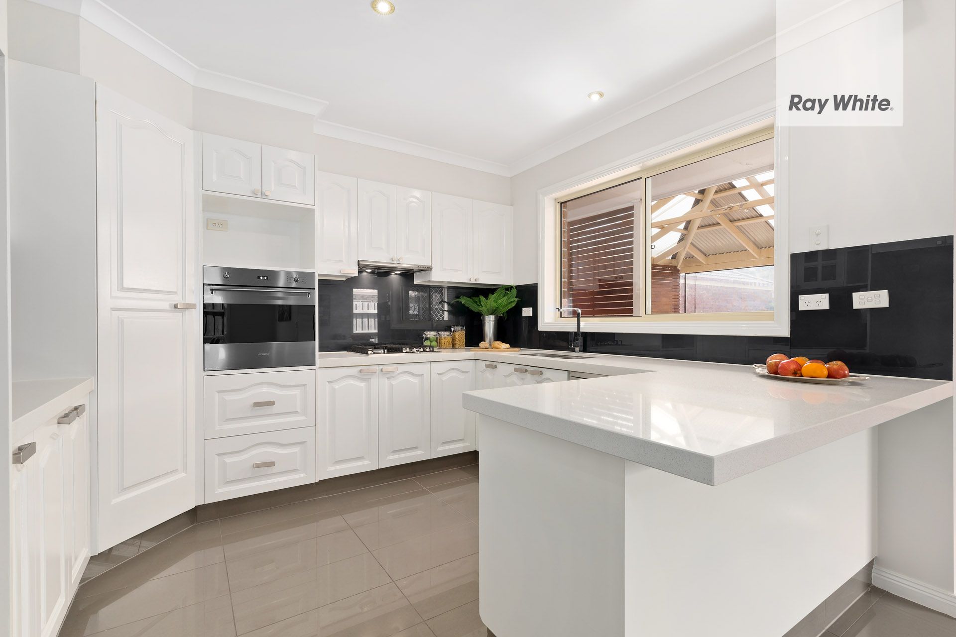127 The Lakes Boulevard, South Morang, VIC 3752