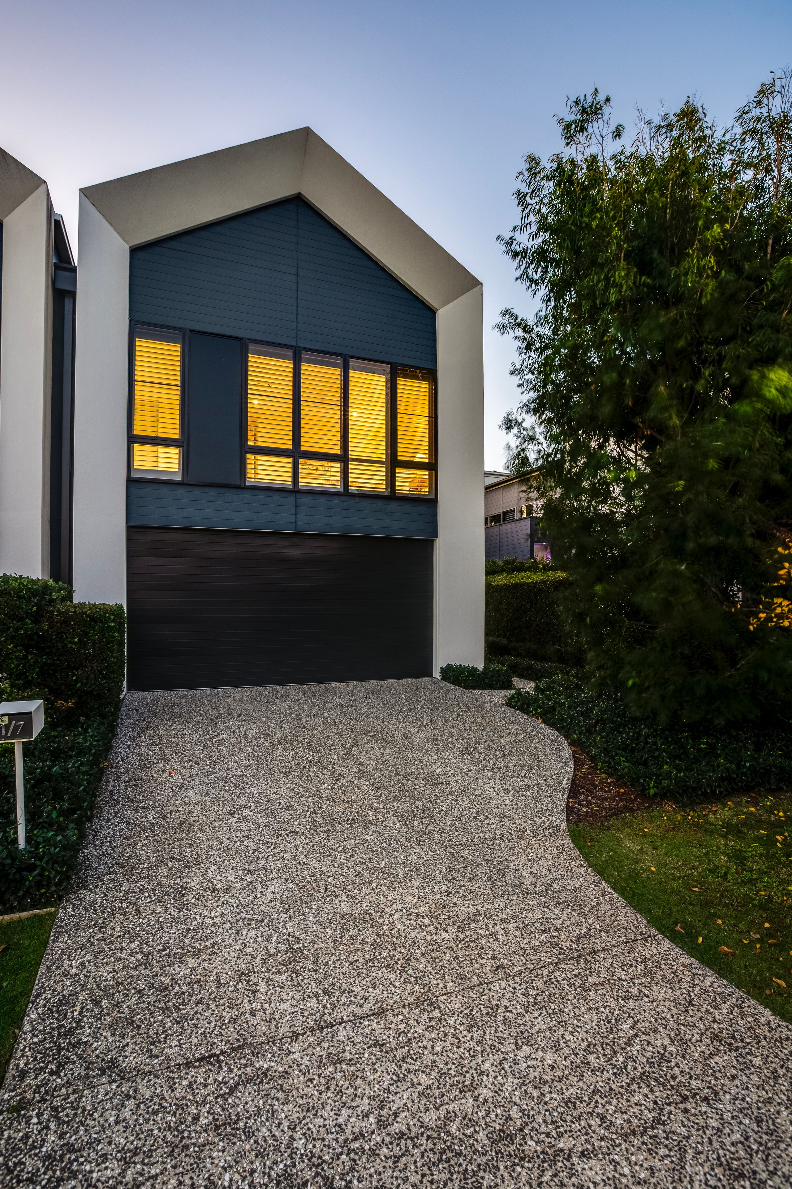 1/7 Magnoli Circuit, Palm Beach, QLD 4221