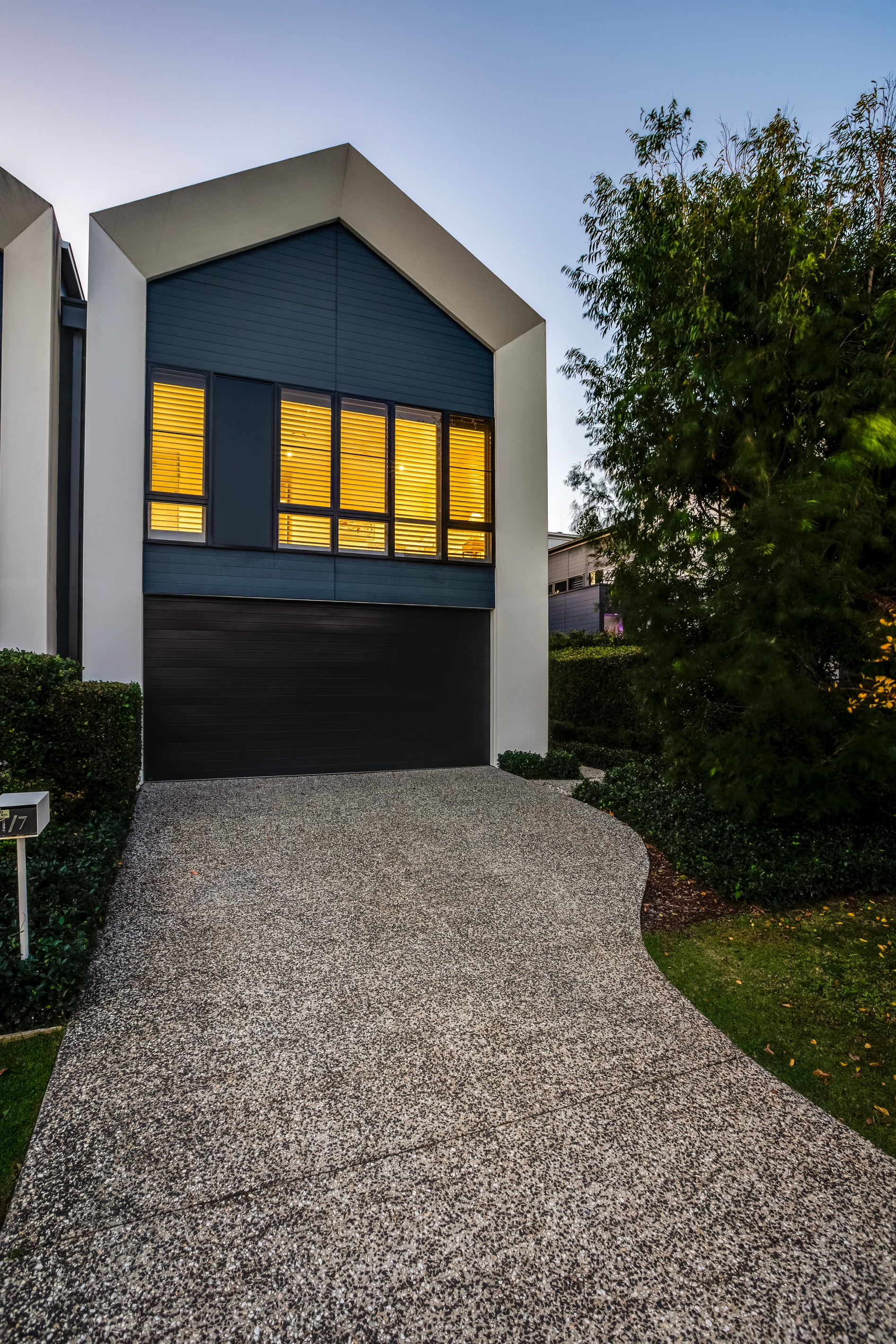 1/7 Magnoli Circuit, Palm Beach, QLD 4221