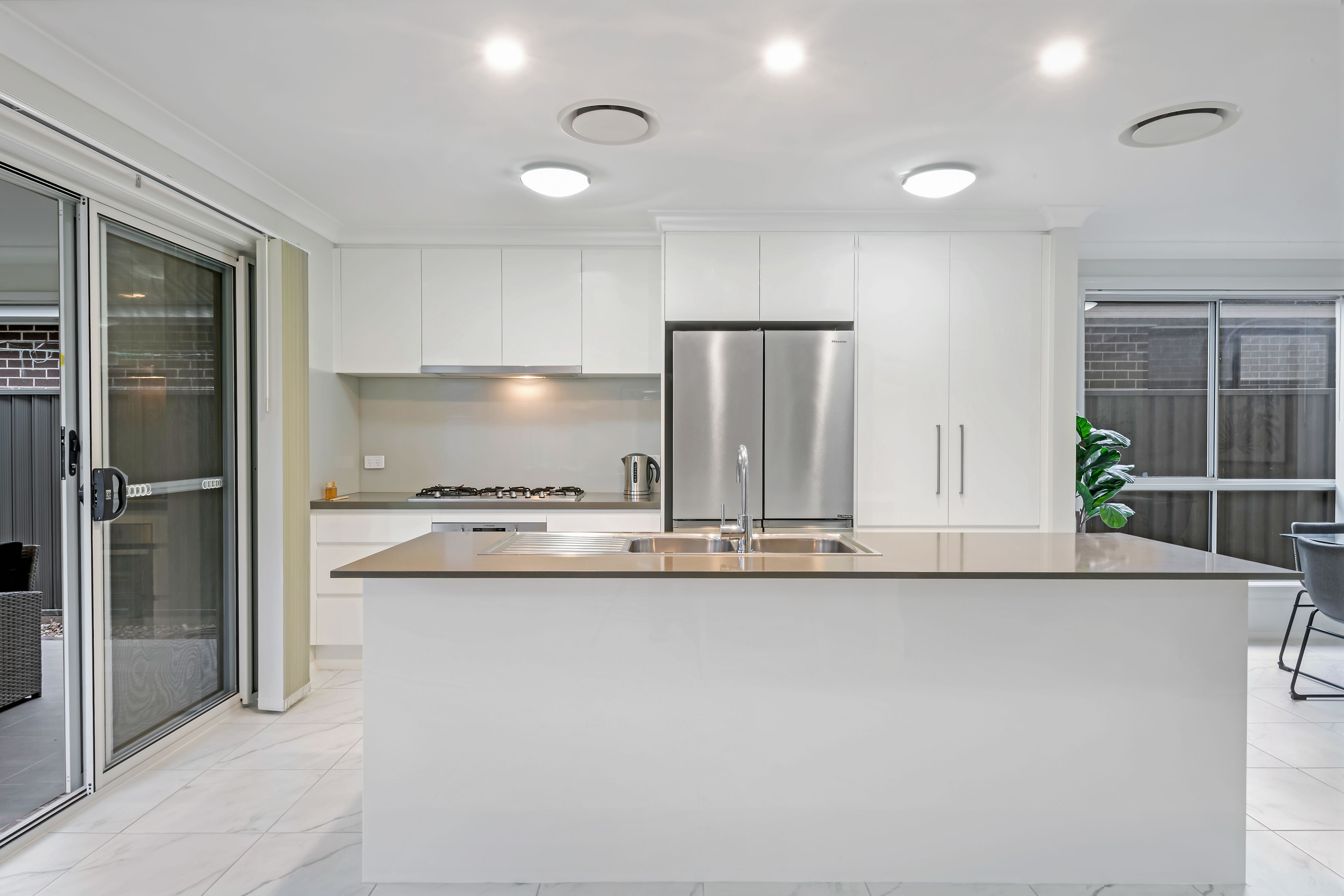 17 Alsop Street — photo 4 of 16