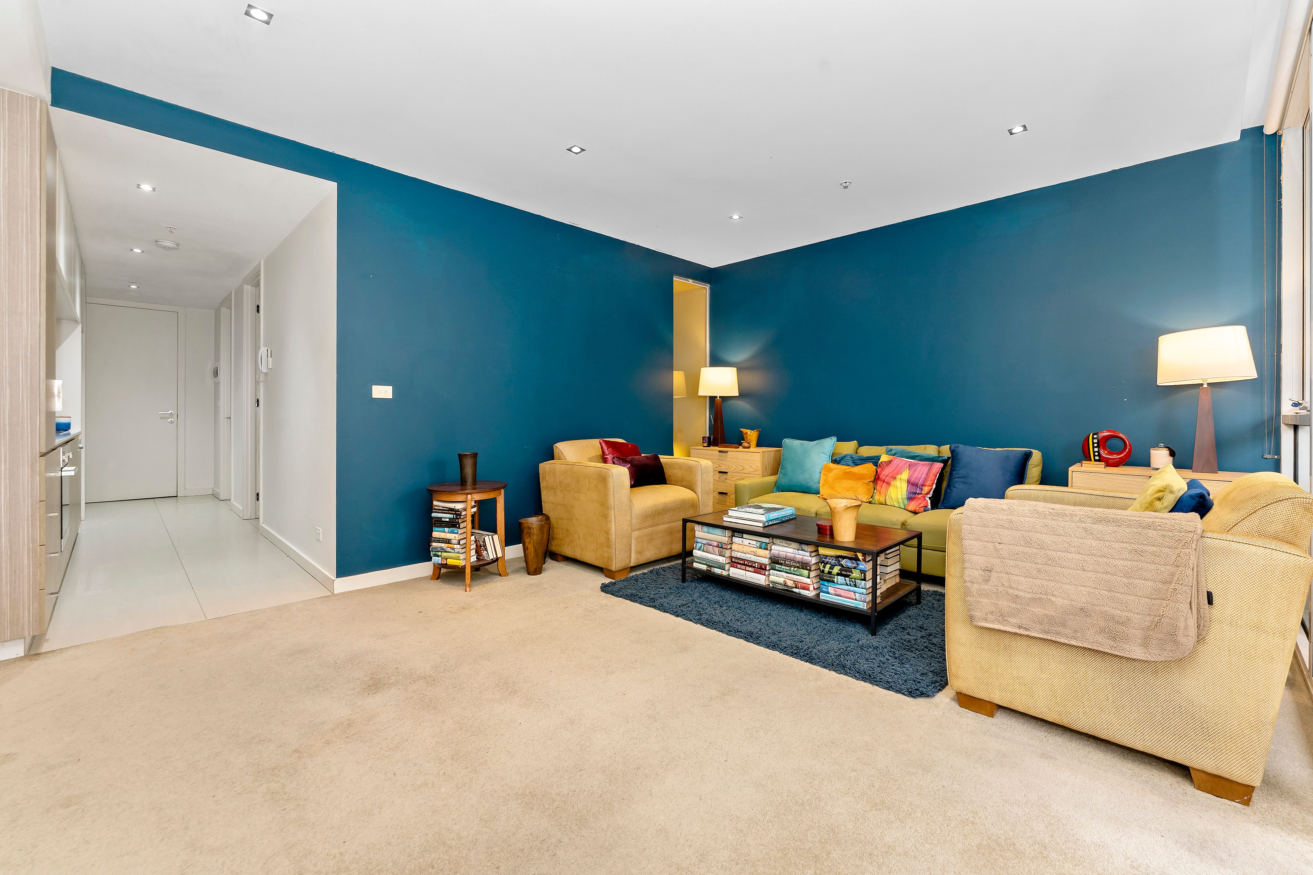22/48 Eucalyptus Drive — photo 3 of 10