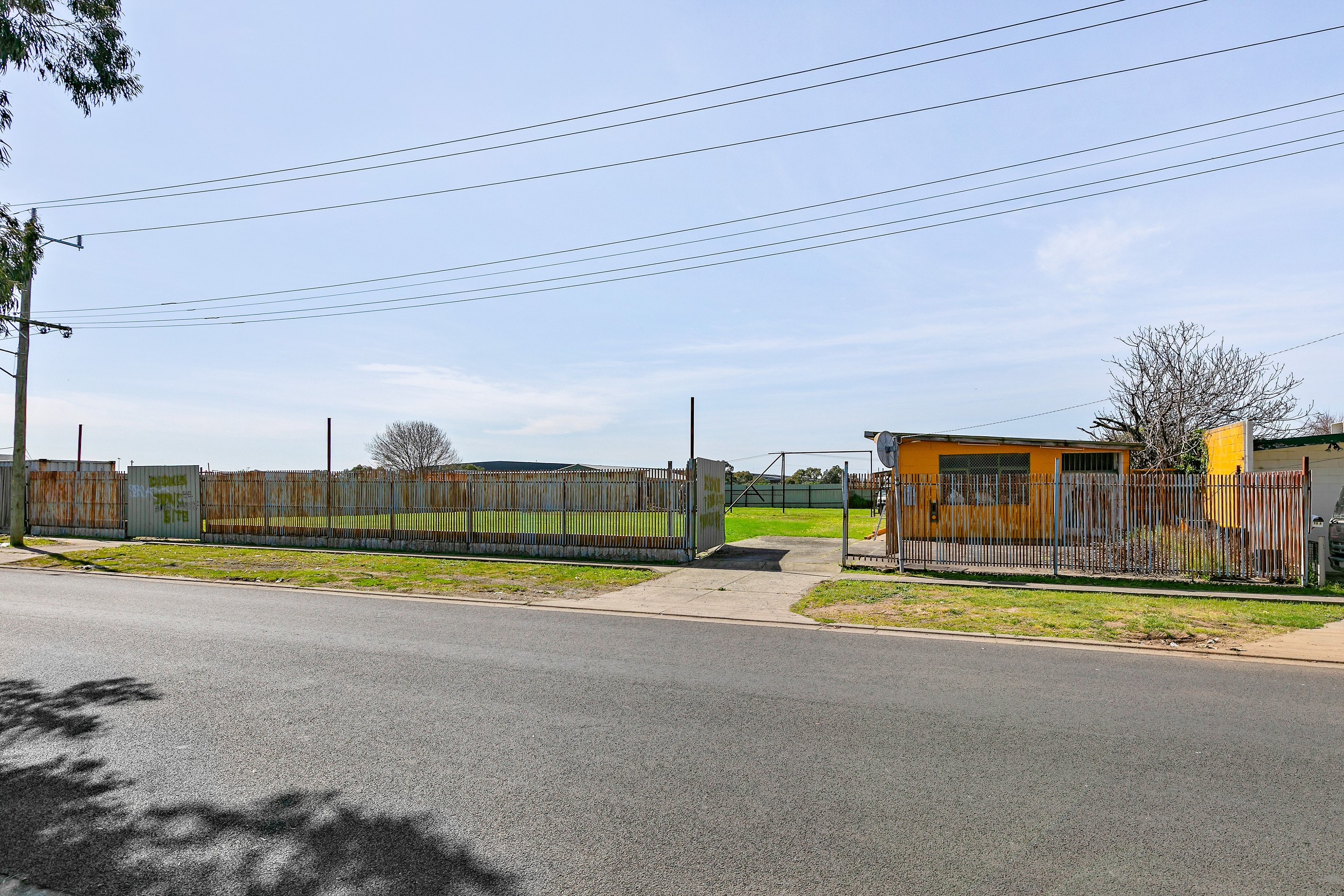 100 Mcbryde Street, Fawkner, VIC 3060