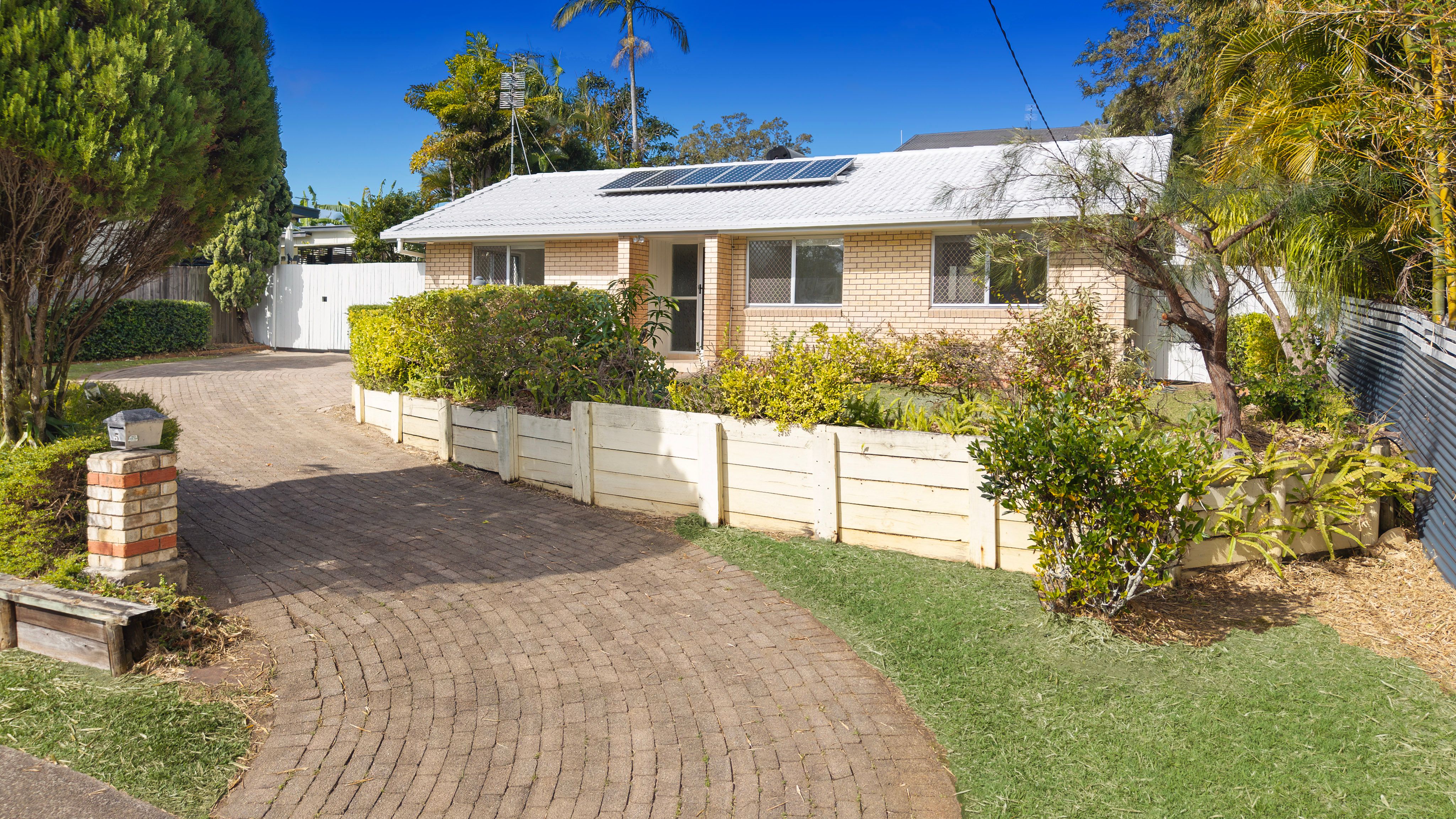 5 Maltman Street North, Moffat Beach, QLD 4551