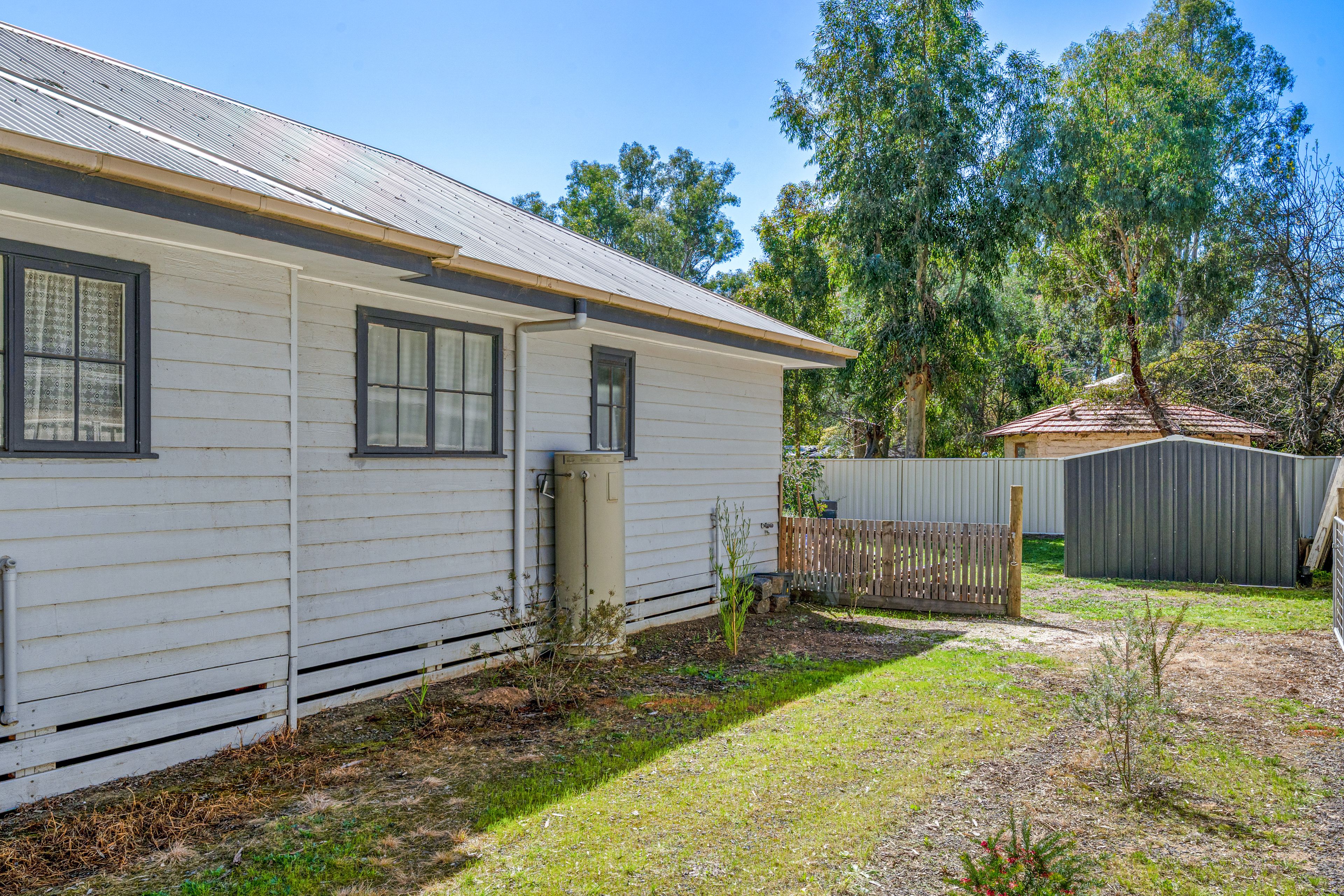 4 Lilac Street — photo 16 of 24