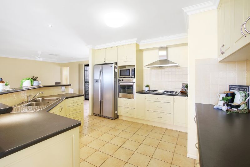 11 Kirkpatrick Court, Glenroy, NSW 2640