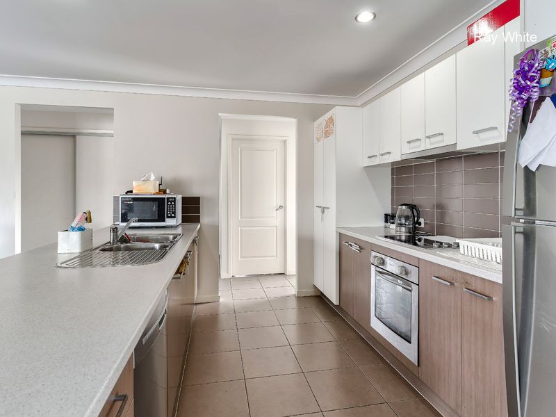 4 Lacebark Street, Morayfield, QLD 4506
