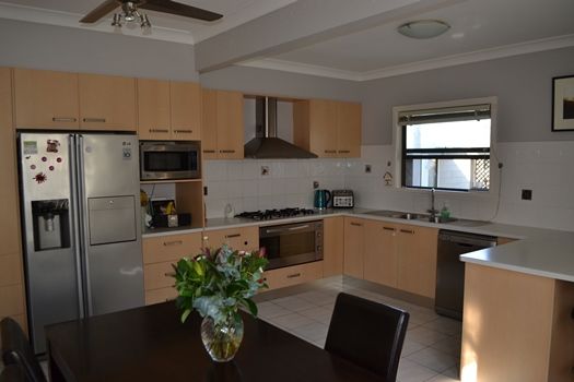 18 Brian Avenue, Warilla, NSW 2528