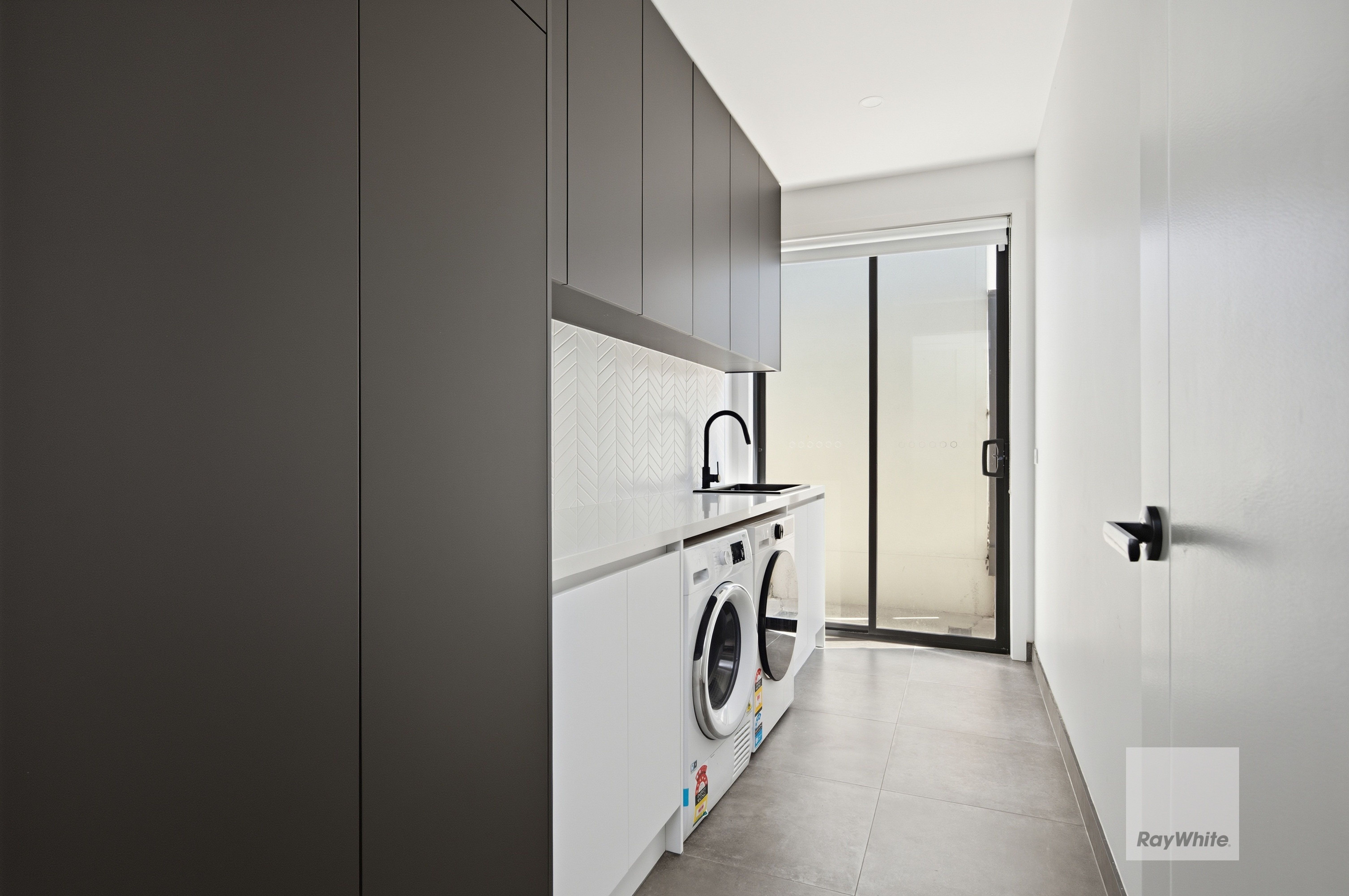 6 Rysa Road — photo 13 of 23