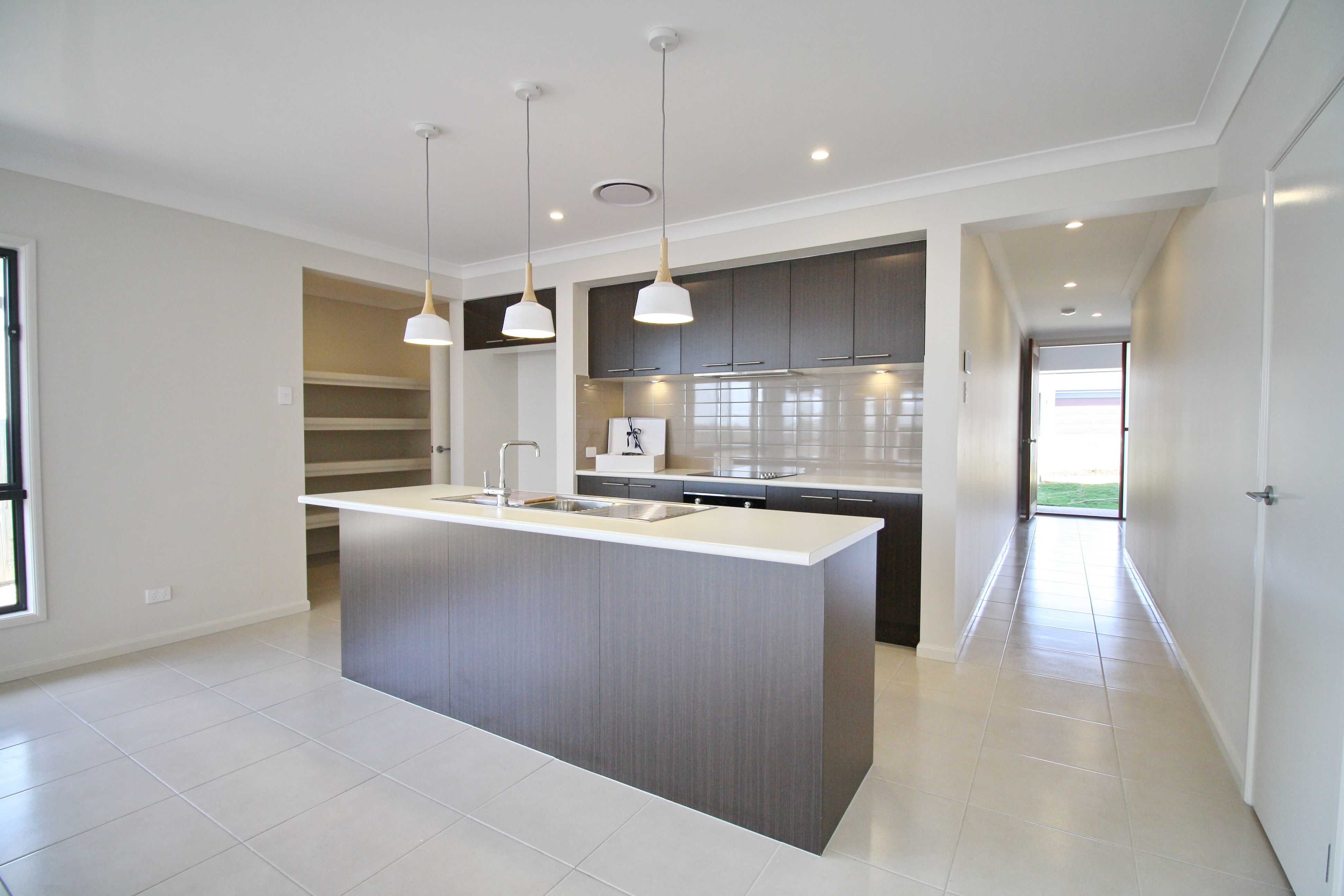 149 Woodline Drive, SPRING MOUNTAIN, QLD 4300