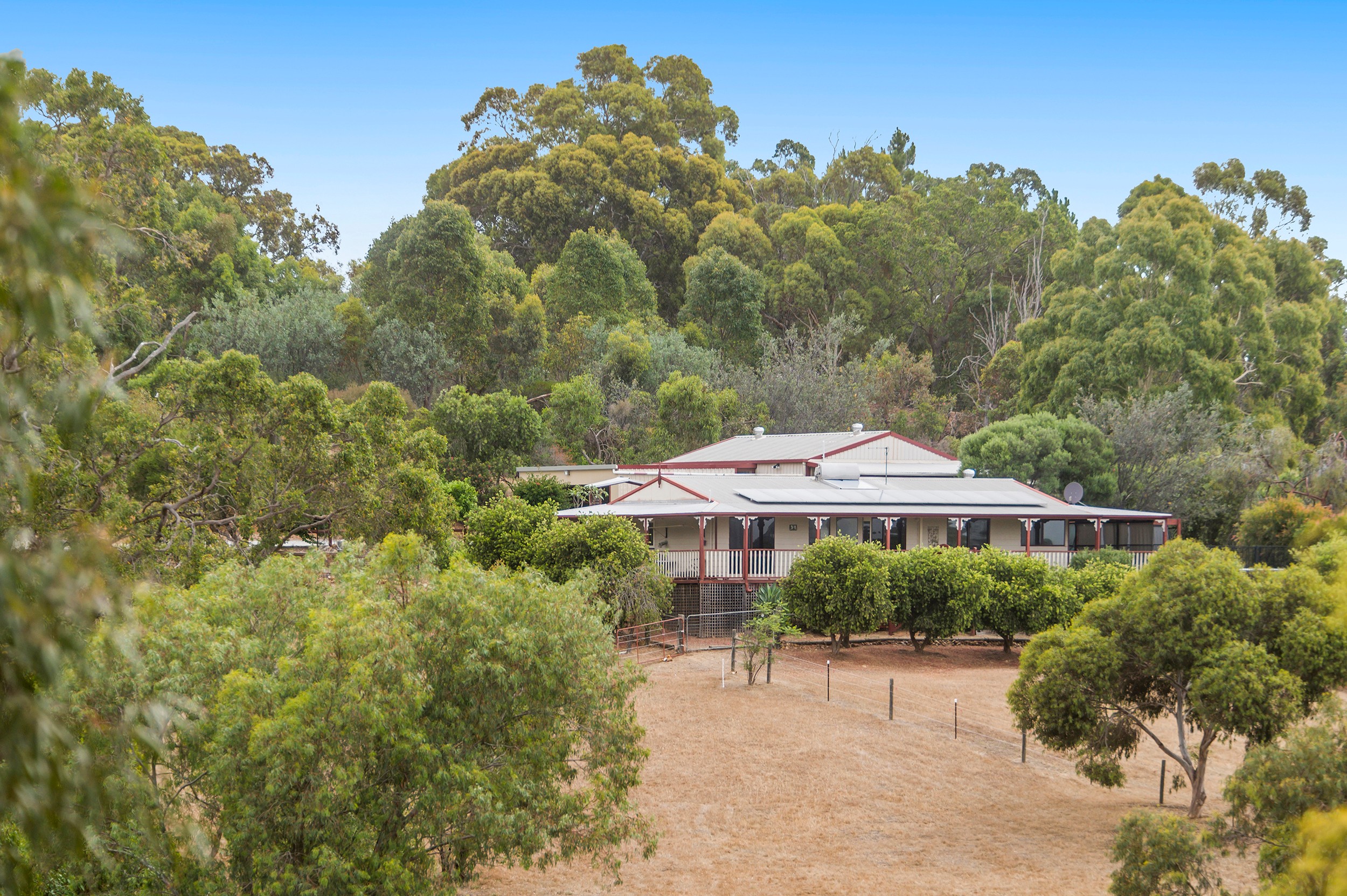 14 Tombs Court, Bullsbrook, WA 6084