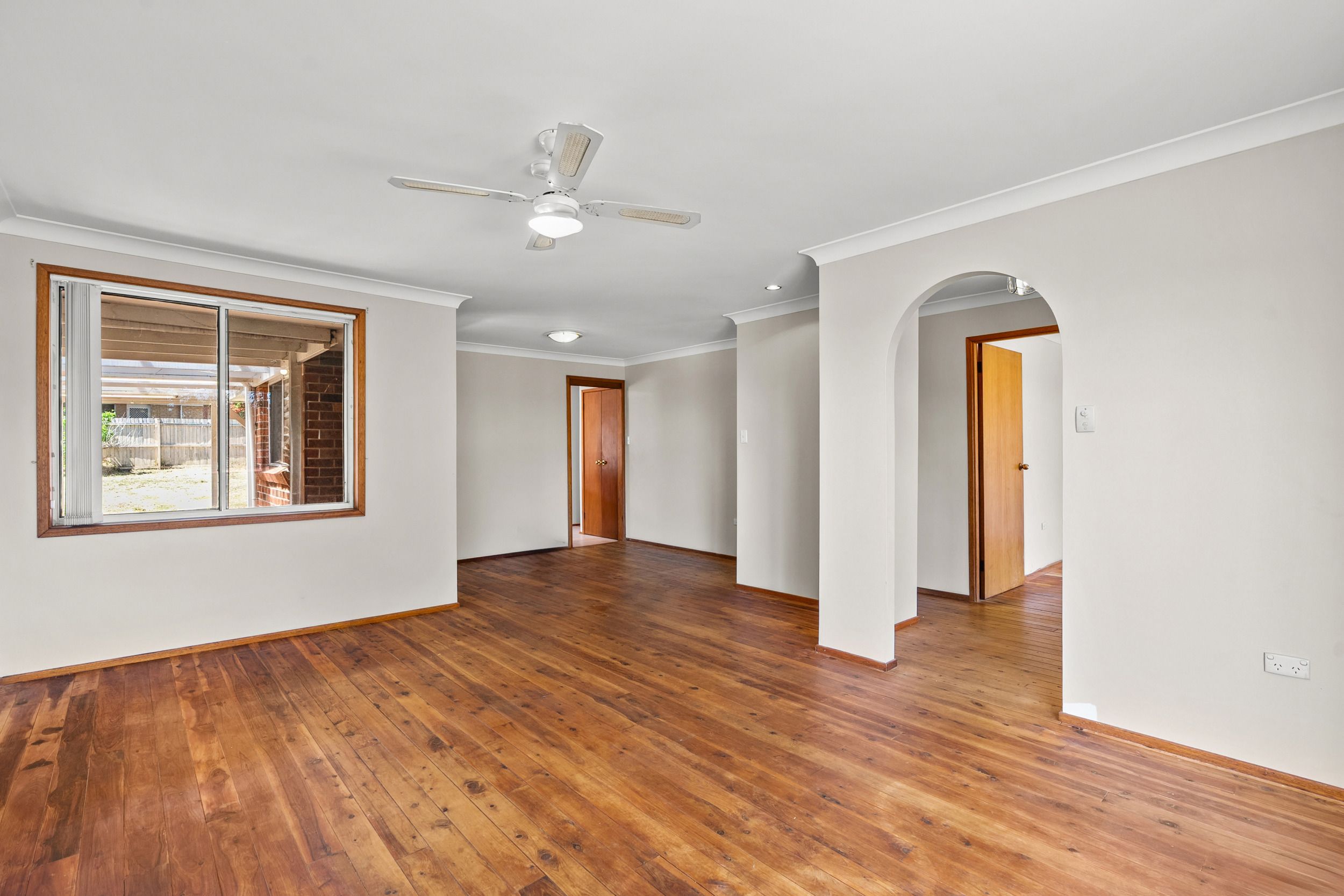 17 Namoi Close, Bateau Bay, NSW 2261