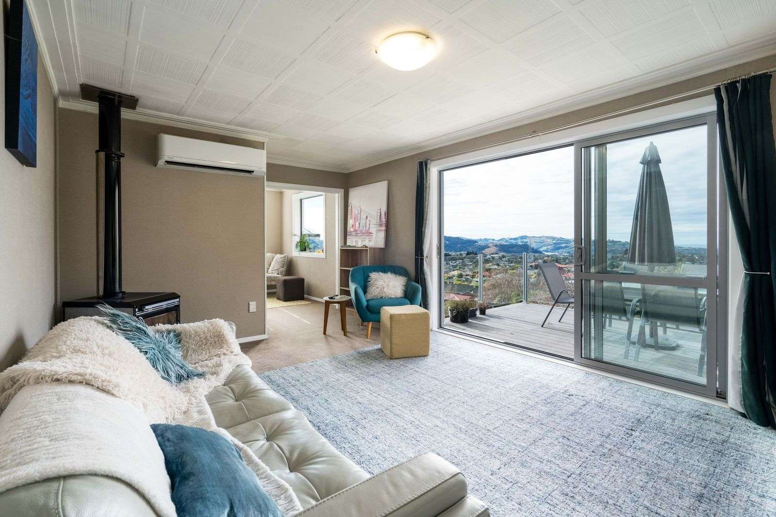 17 Larkins Street photo 3